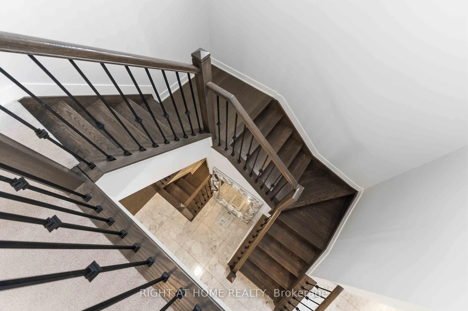 Photo 21 of 105 Alamo Street, Ottawa, Barrhaven - Half Moon Bay — HOMEH