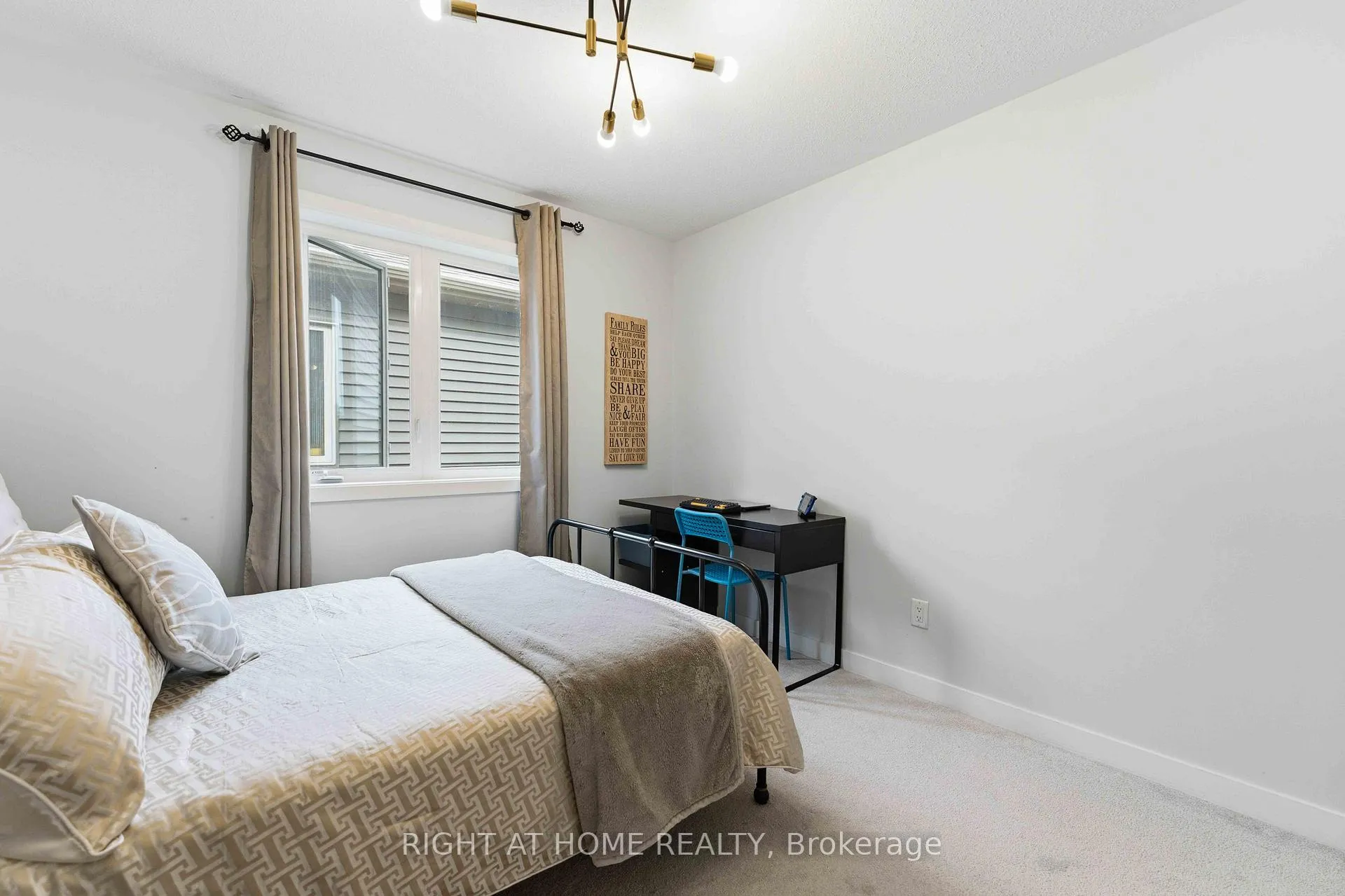 Photo 24 of 105 Alamo Street, Ottawa, Barrhaven - Half Moon Bay — HOMEH