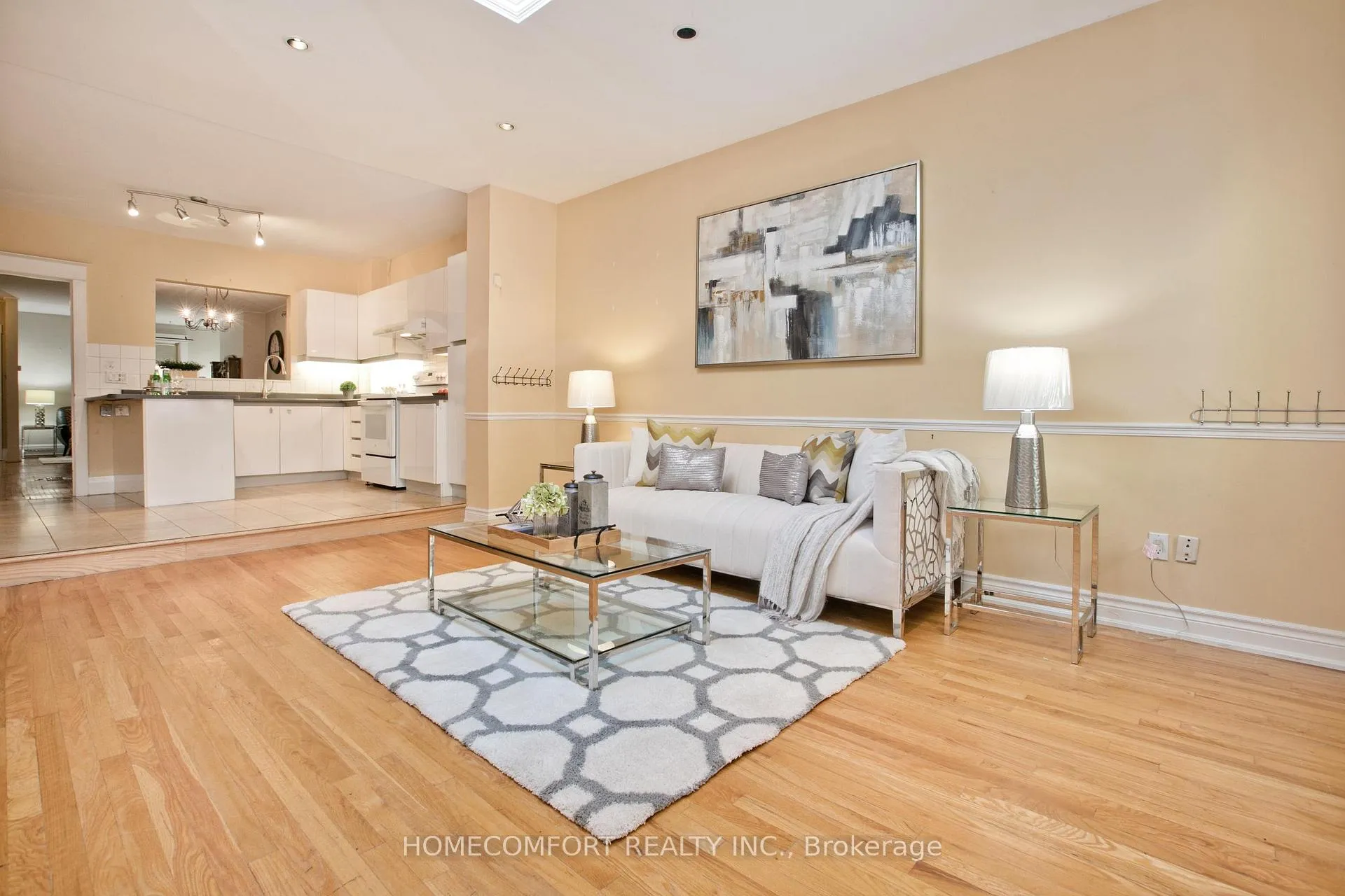Photo 2 of 62 Keystone Avenue, Toronto, East End-Danforth — HOMEH