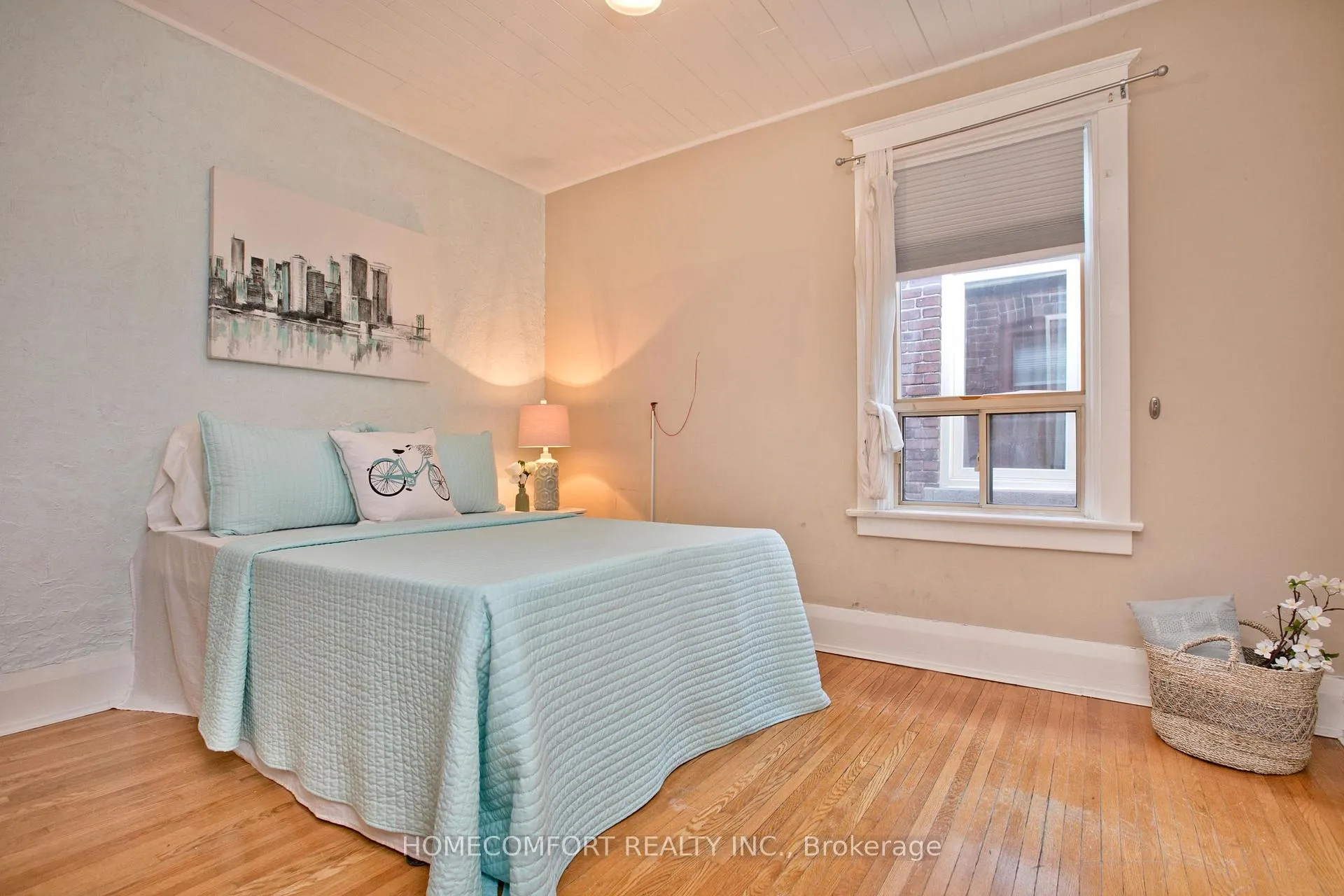 Photo 17 of 62 Keystone Avenue, Toronto, East End-Danforth — HOMEH