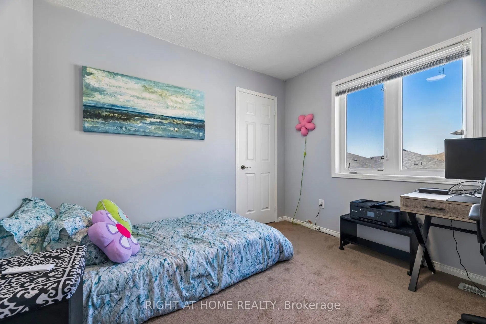 Photo 24 of 16 Kinrade Crescent, Ajax, Central East — HOMEH
