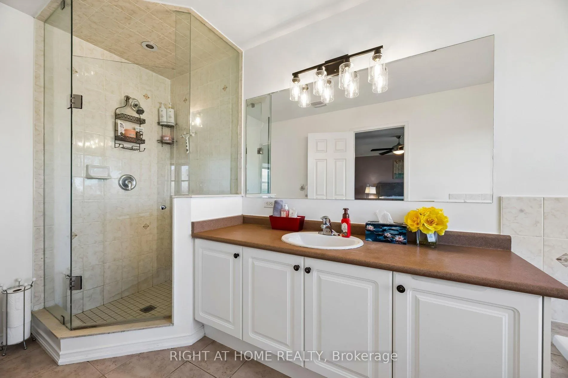 Photo 30 of 16 Kinrade Crescent, Ajax, Central East — HOMEH