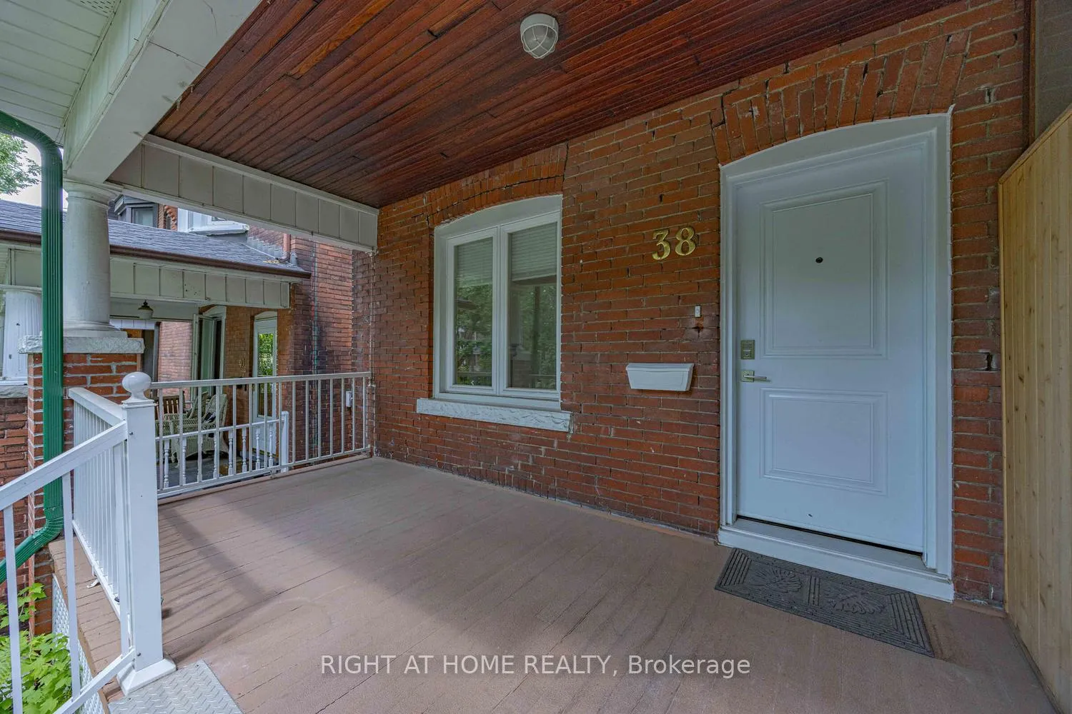 Photo 4 of 38 Kenneth Avenue, Toronto, High Park North — HOMEH