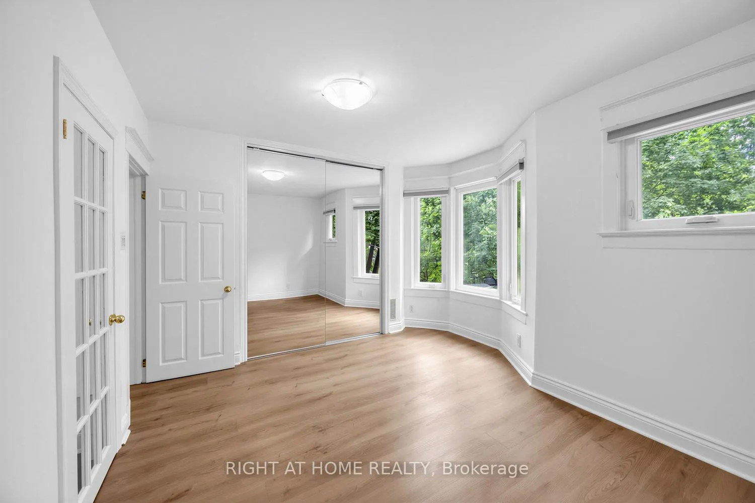 Photo 21 of 38 Kenneth Avenue, Toronto, High Park North — HOMEH