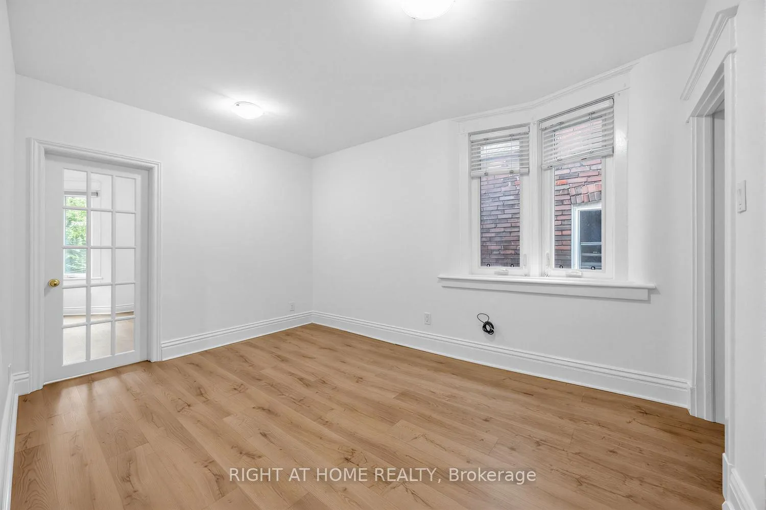 Photo 22 of 38 Kenneth Avenue, Toronto, High Park North — HOMEH