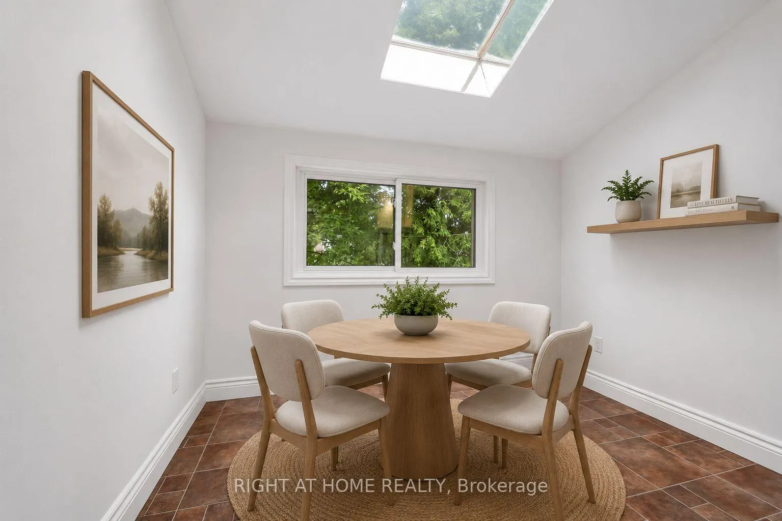 Photo 28 of 38 Kenneth Avenue, Toronto, High Park North — HOMEH