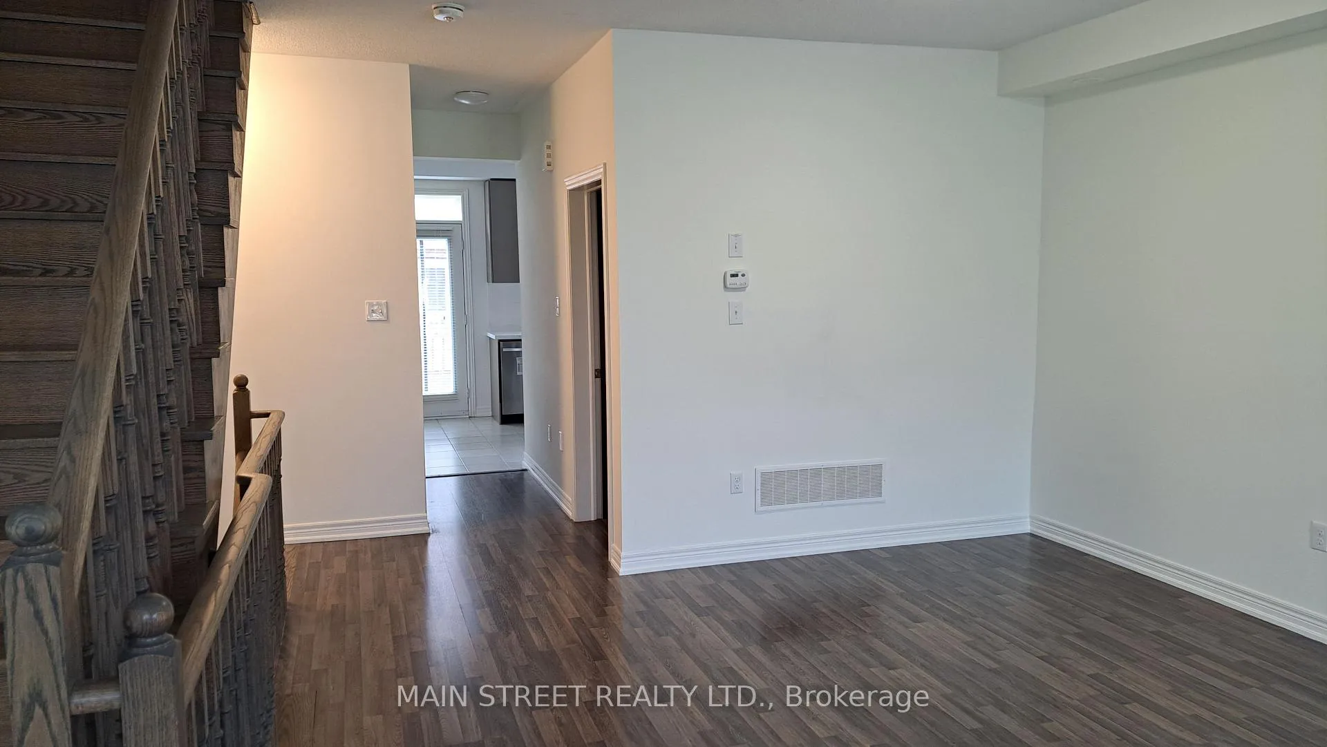 Photo 9 of 7 Roy Grove Way, Markham, Greensborough — HOMEH