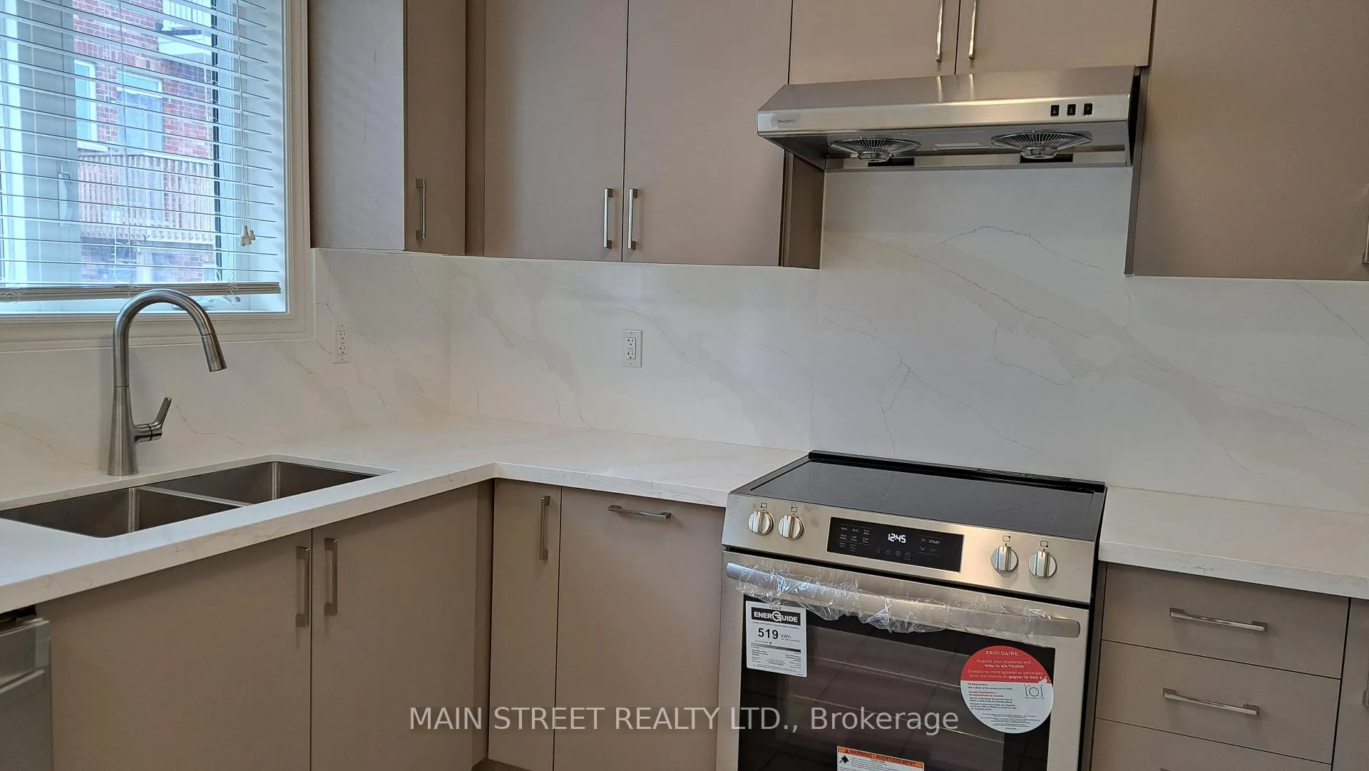 Photo 15 of 7 Roy Grove Way, Markham, Greensborough — HOMEH