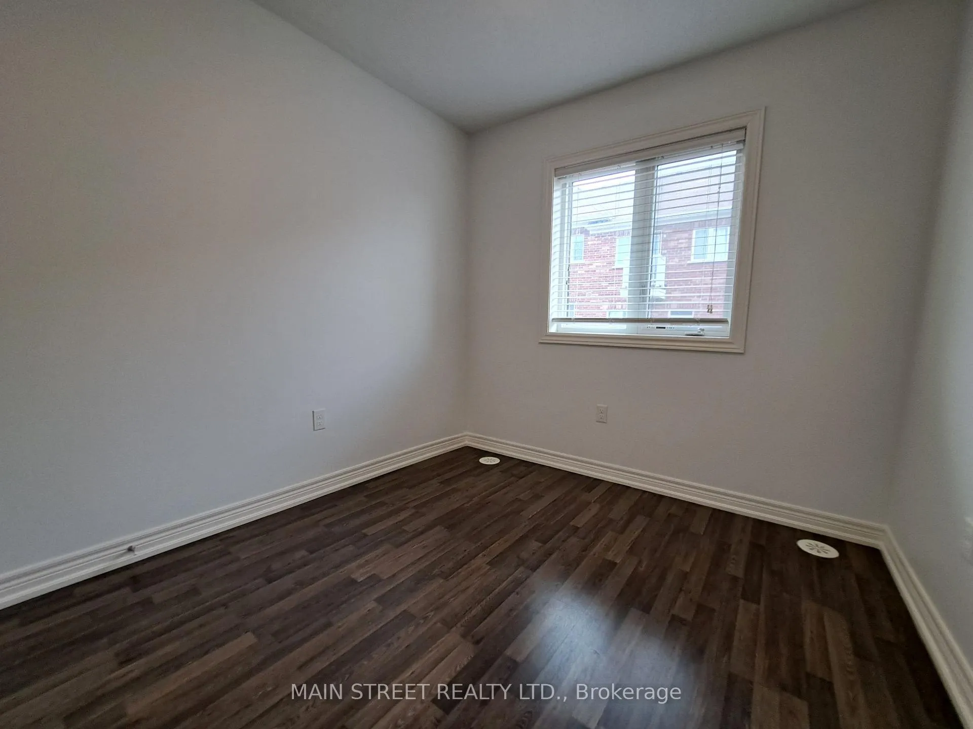Photo 22 of 7 Roy Grove Way, Markham, Greensborough — HOMEH