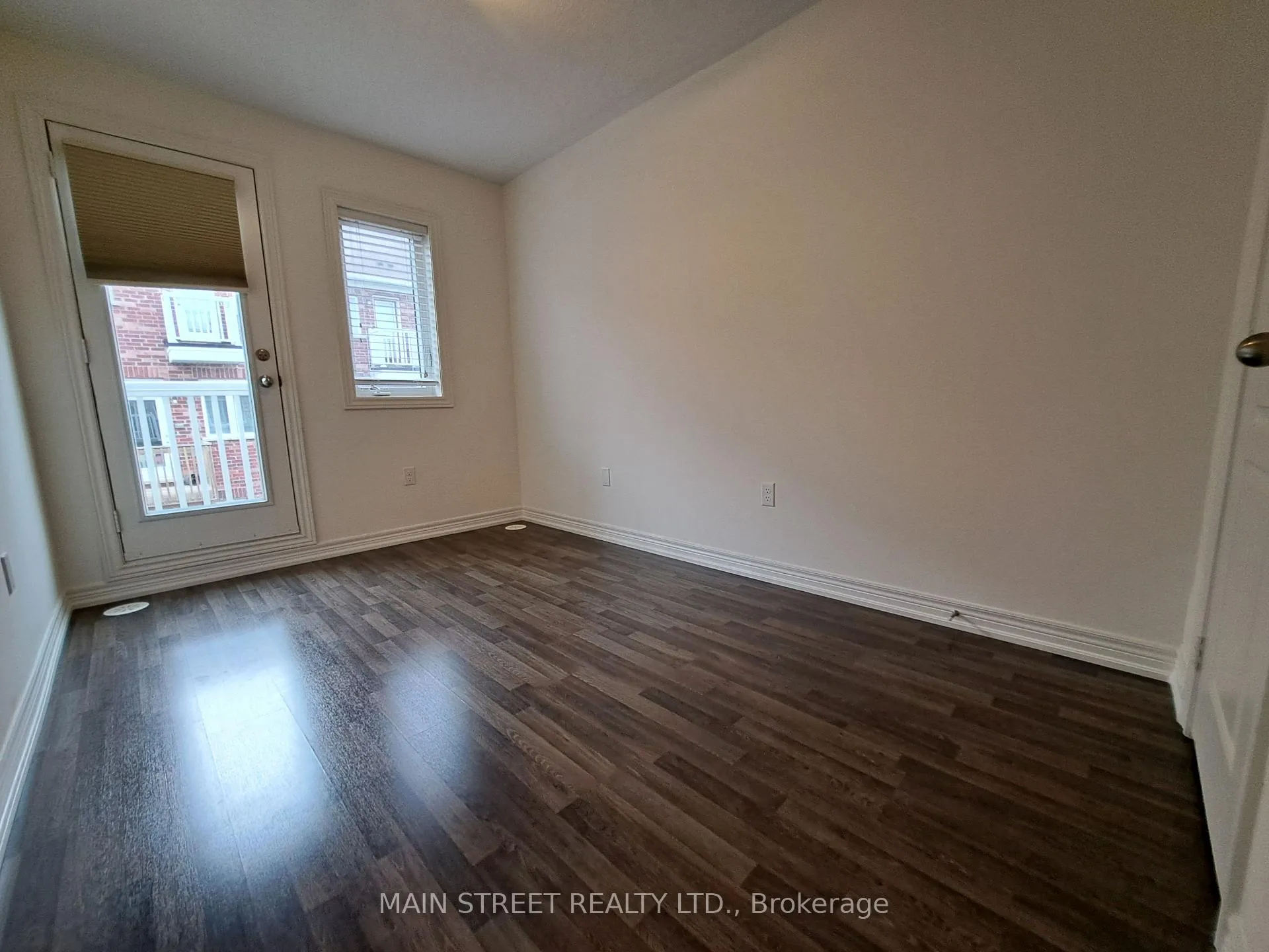 Photo 24 of 7 Roy Grove Way, Markham, Greensborough — HOMEH
