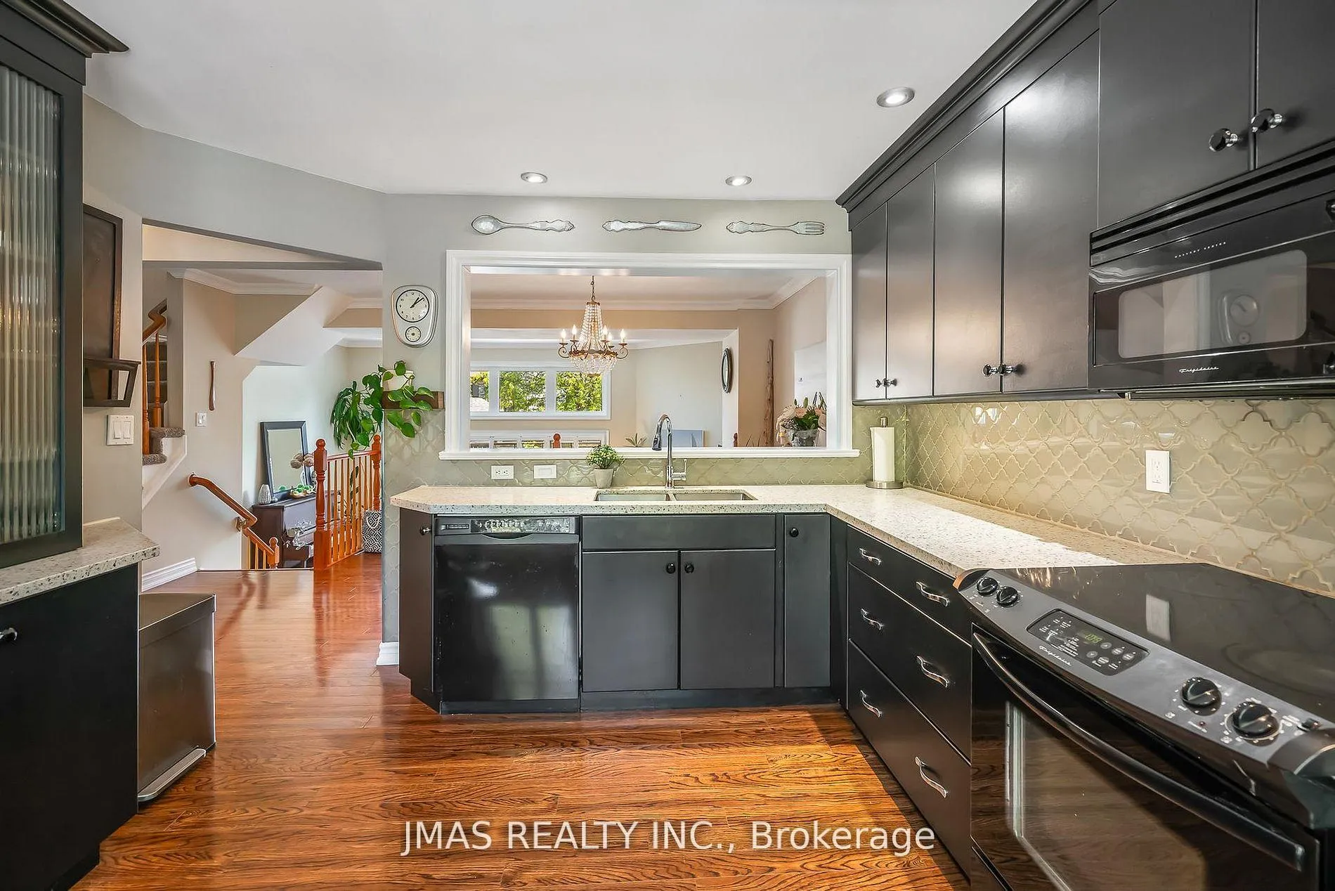 Photo 3 of Unit #26, 5 Lakeside Drive, St. Catharines, Port Weller — HOMEH