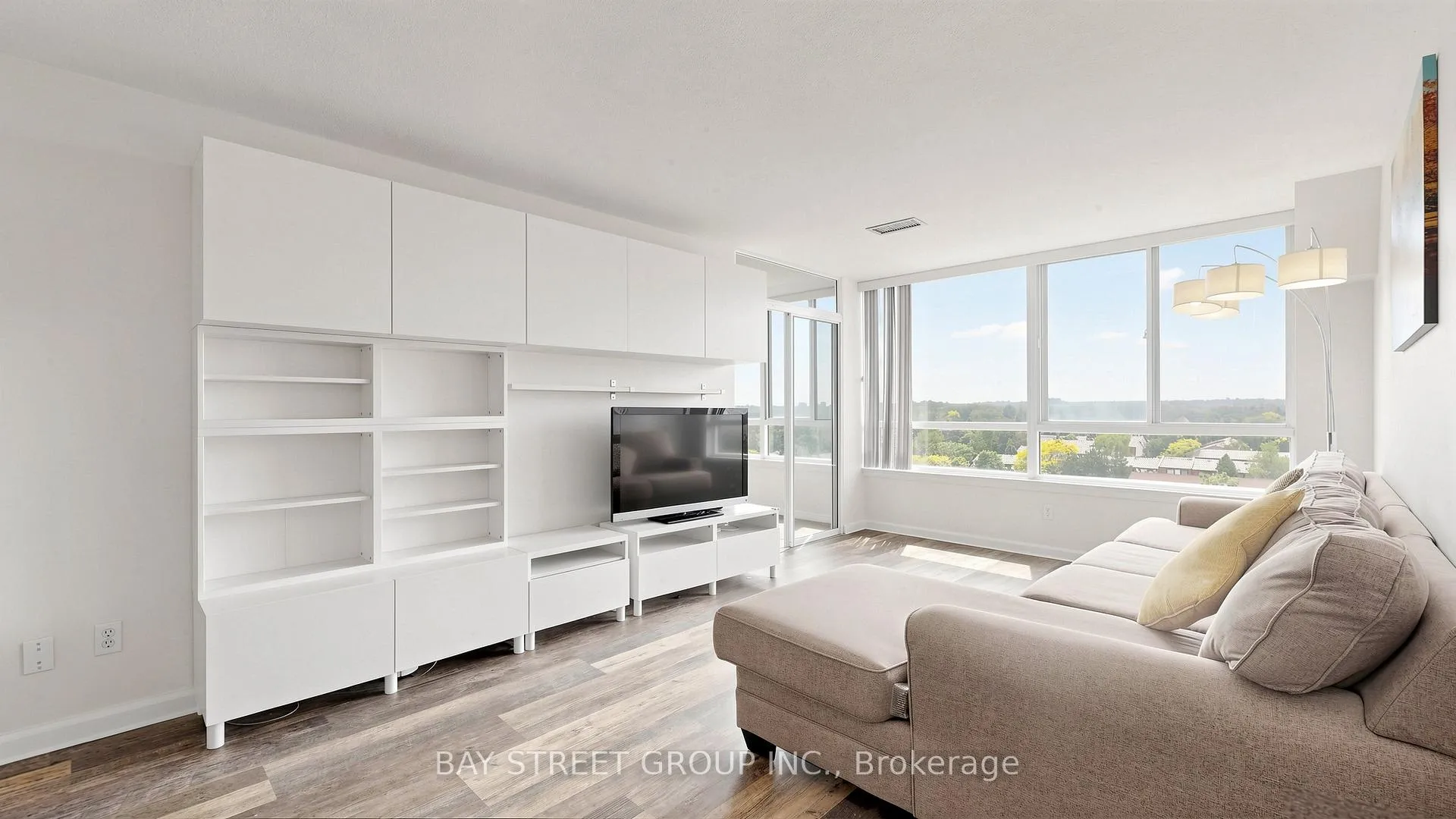 Photo 9 of Unit PH 720, 1001 Cedarglen Gate, Mississauga, Erindale — HOMEH