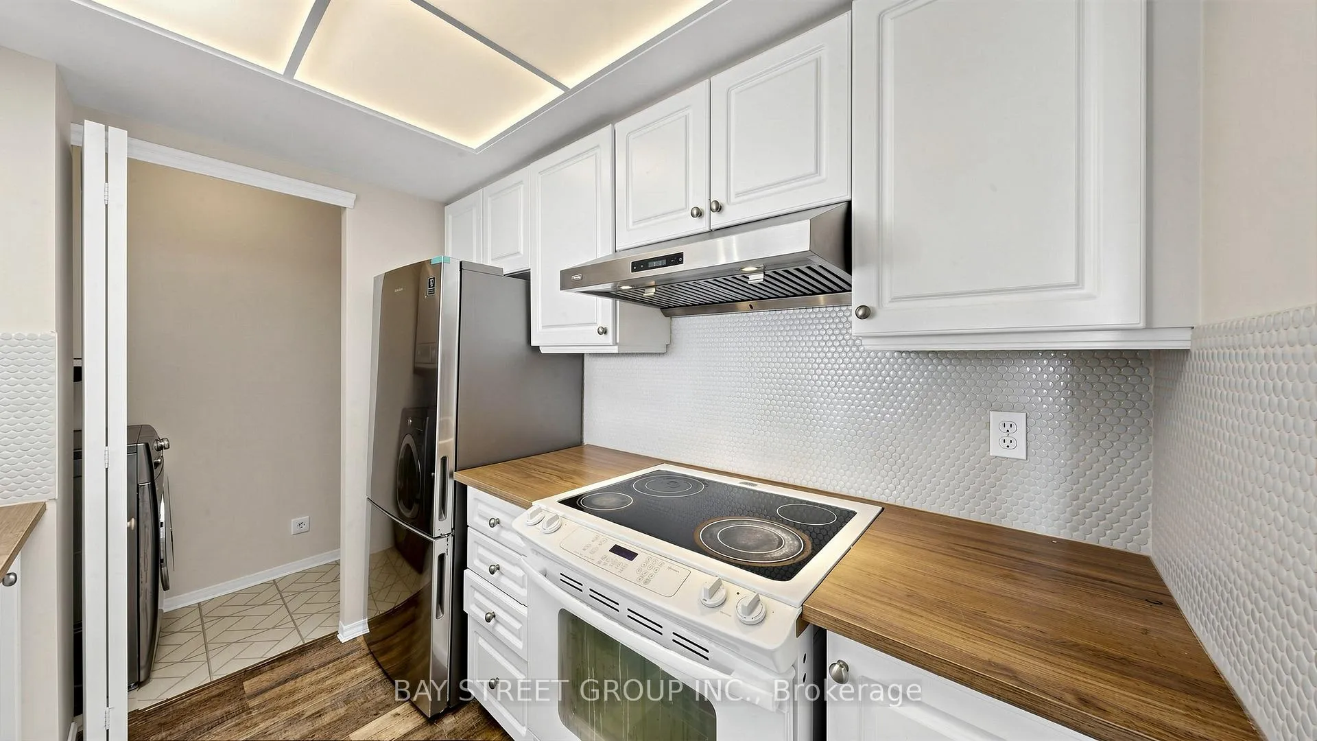 Photo 17 of Unit PH 720, 1001 Cedarglen Gate, Mississauga, Erindale — HOMEH