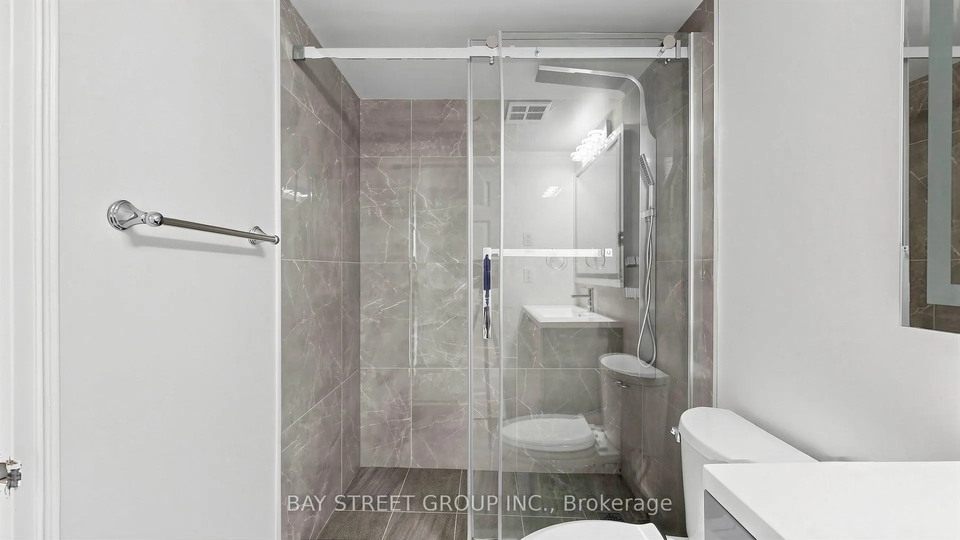 Photo 26 of Unit PH 720, 1001 Cedarglen Gate, Mississauga, Erindale — HOMEH