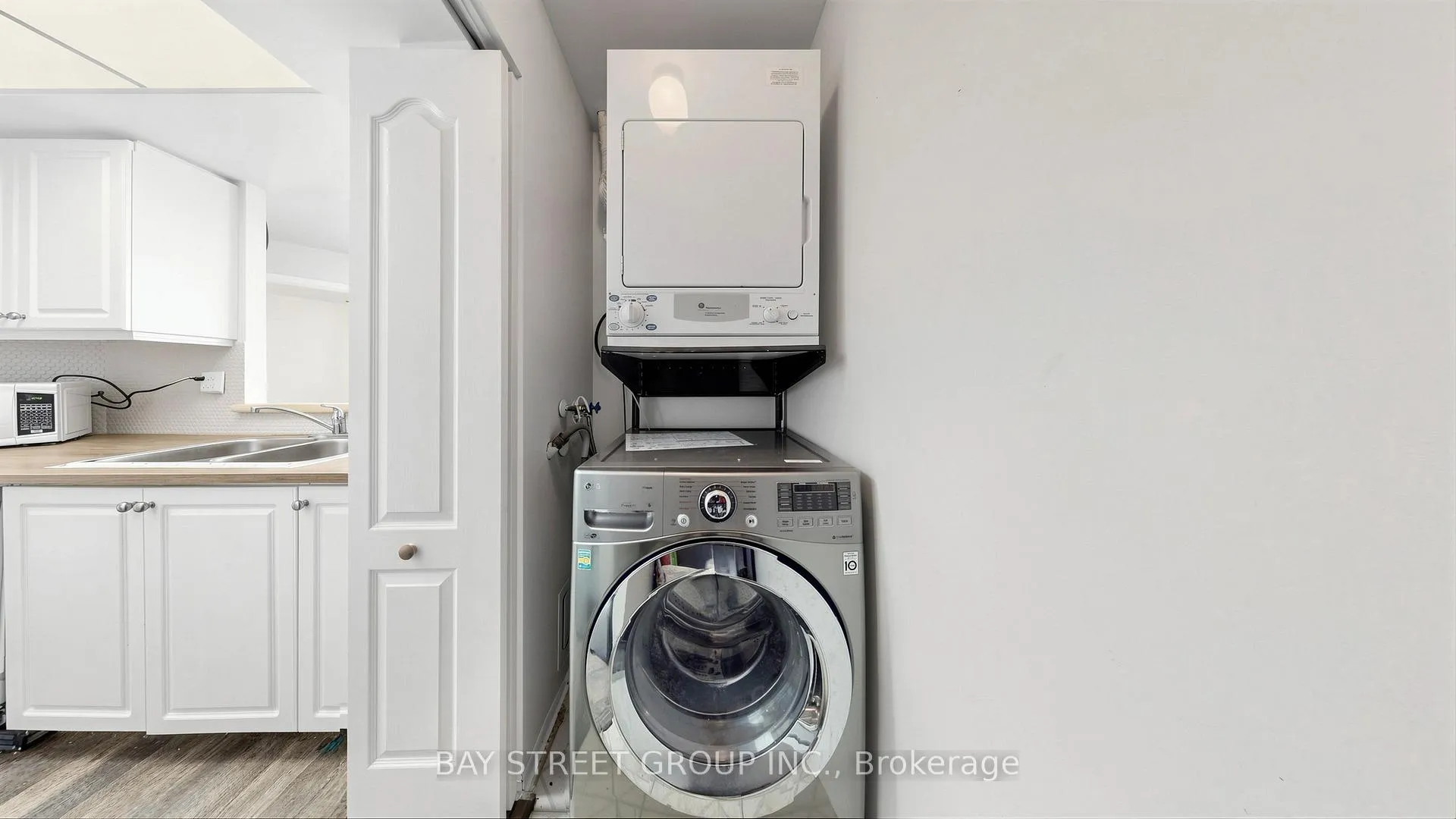 Photo 33 of Unit PH 720, 1001 Cedarglen Gate, Mississauga, Erindale — HOMEH