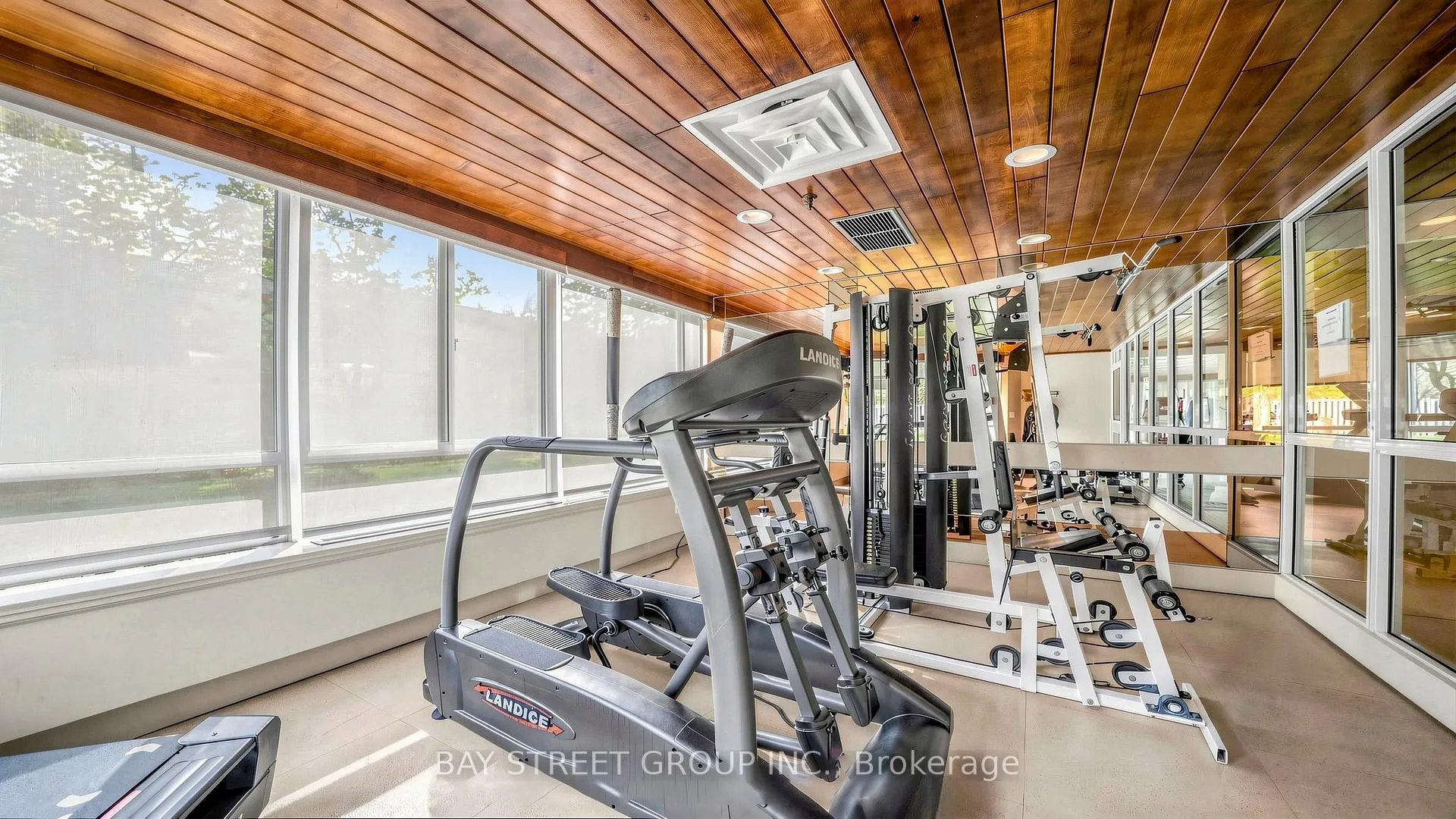 Photo 35 of Unit PH 720, 1001 Cedarglen Gate, Mississauga, Erindale — HOMEH