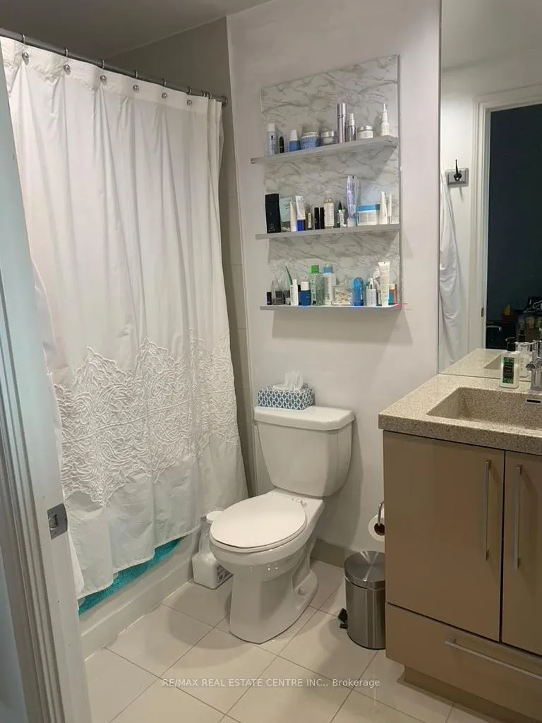 Photo 9 of Unit 1906, 80 Marine Parade Drive N, Etobicoke, Mimico — HOMEH