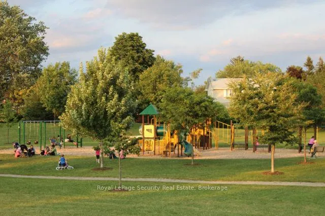 Photo 15 of Unit Lower, 115 Poynter Drive, Etobicoke, Kingsview Village-The Westway — HOMEH