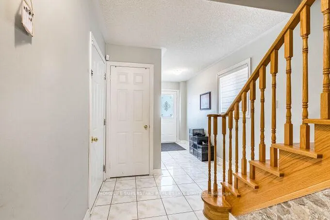 Photo 6 of 3953 Manatee Way, Mississauga, Churchill Meadows — HOMEH