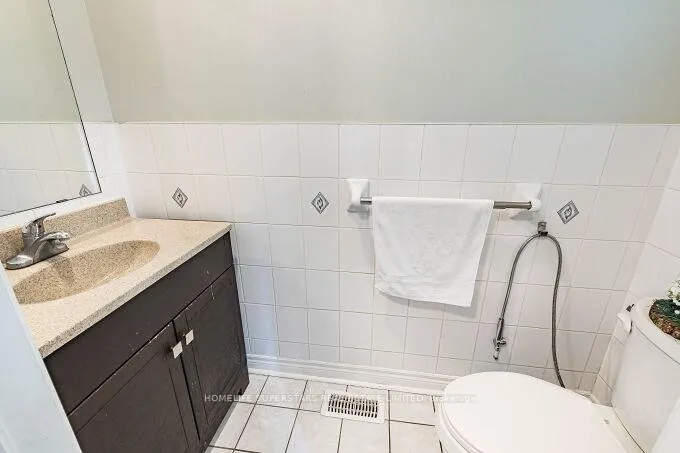 Photo 16 of 3953 Manatee Way, Mississauga, Churchill Meadows — HOMEH