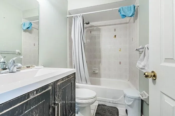 Photo 32 of 3953 Manatee Way, Mississauga, Churchill Meadows — HOMEH