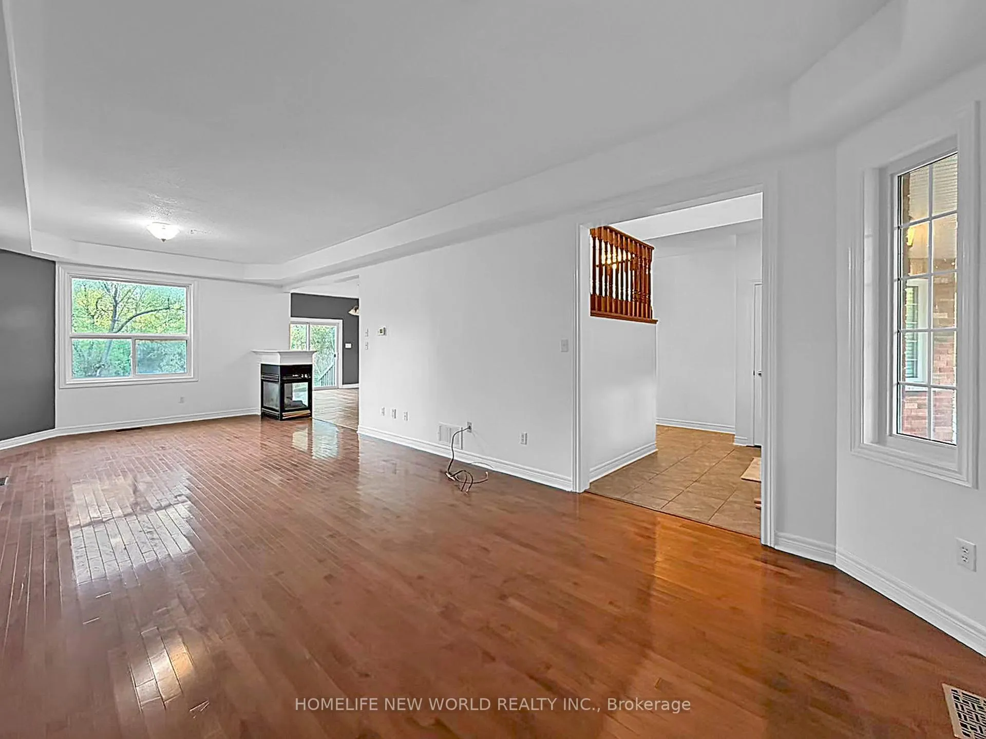 Photo 4 of 3370 Ravenshoe Road, Georgina, Keswick South — HOMEH