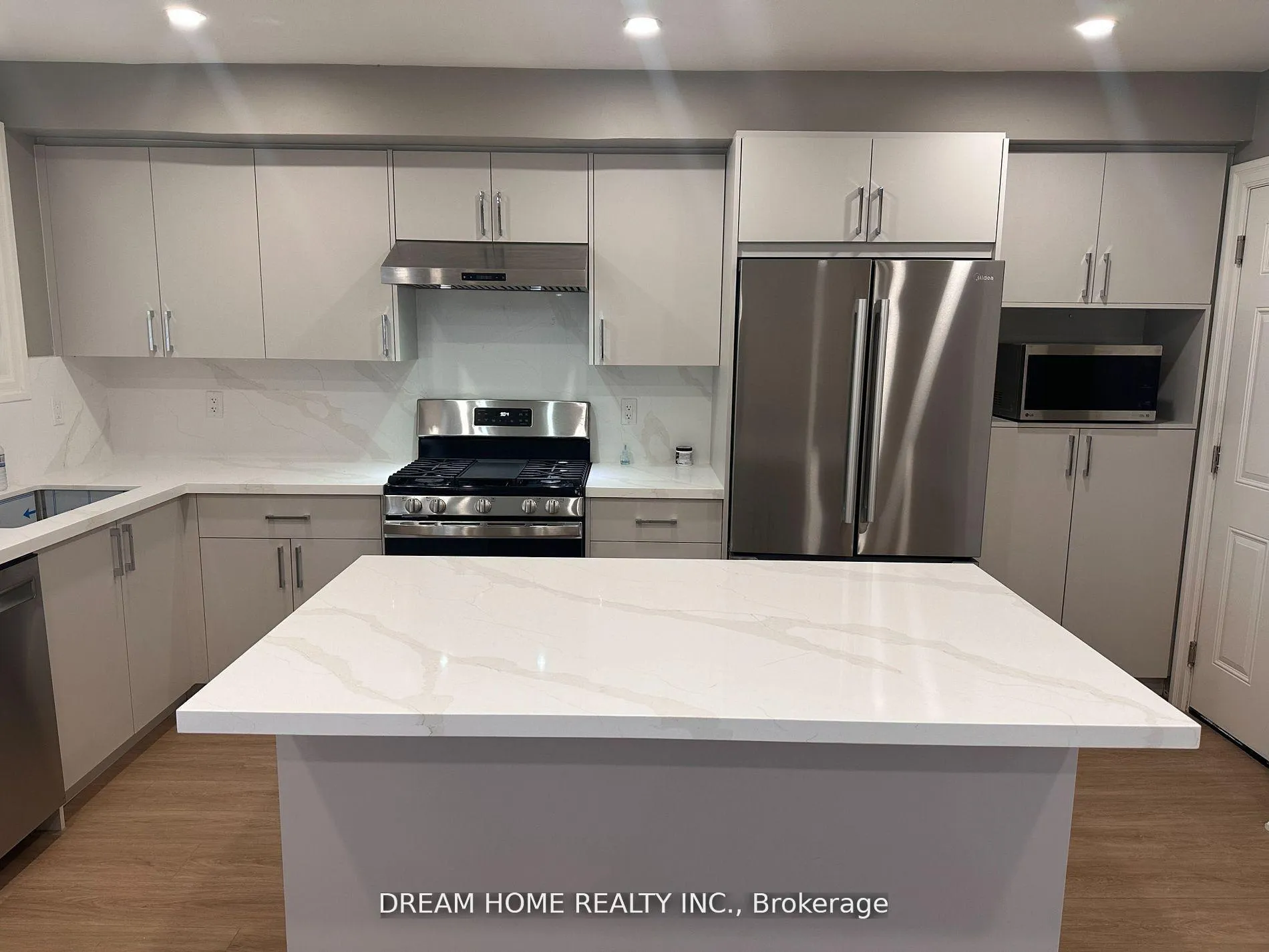 Photo 9 of Unit Main, 5 Empire Court, Hamilton, Corman — HOMEH