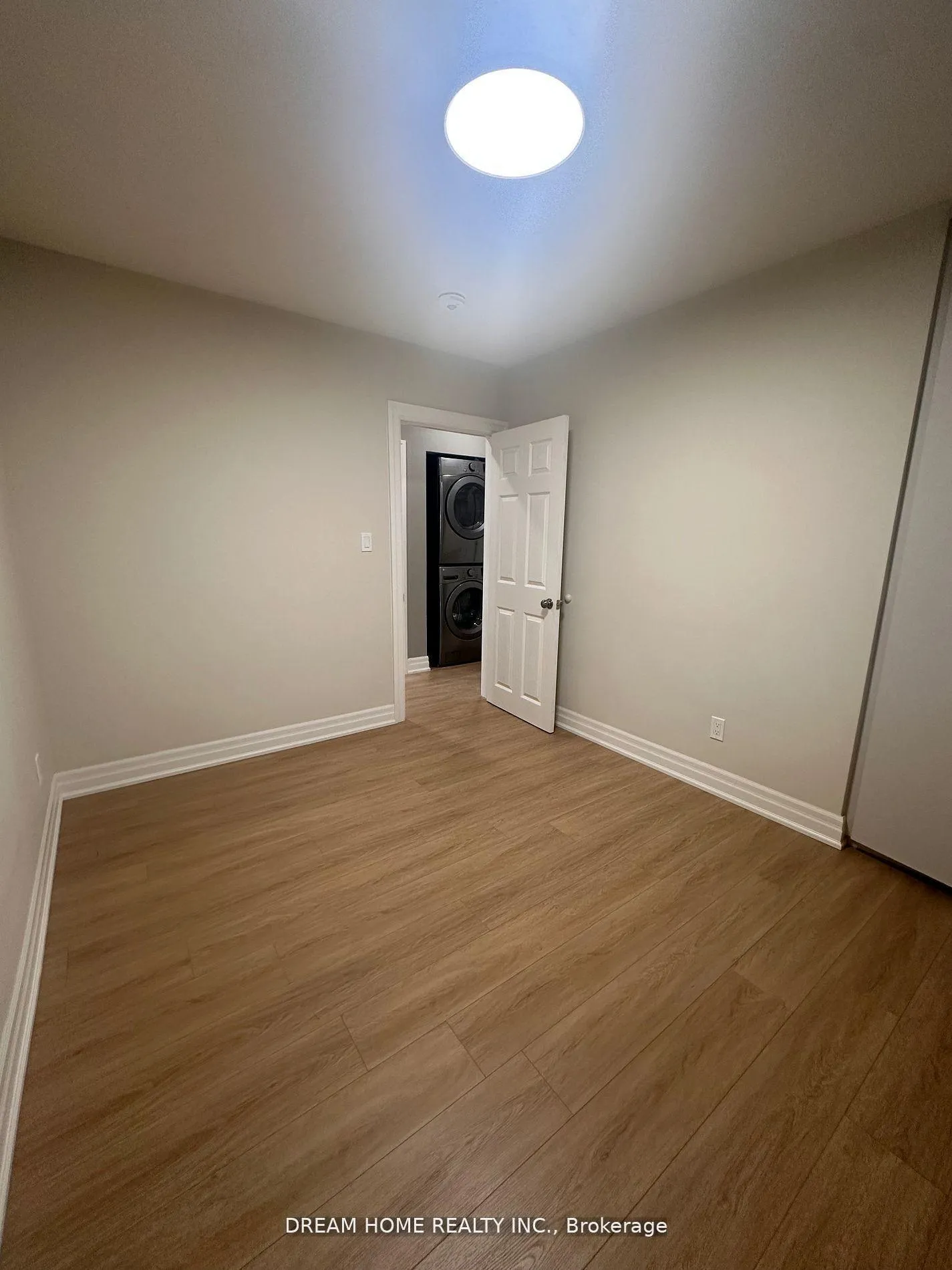 Photo 29 of Unit Main, 5 Empire Court, Hamilton, Corman — HOMEH