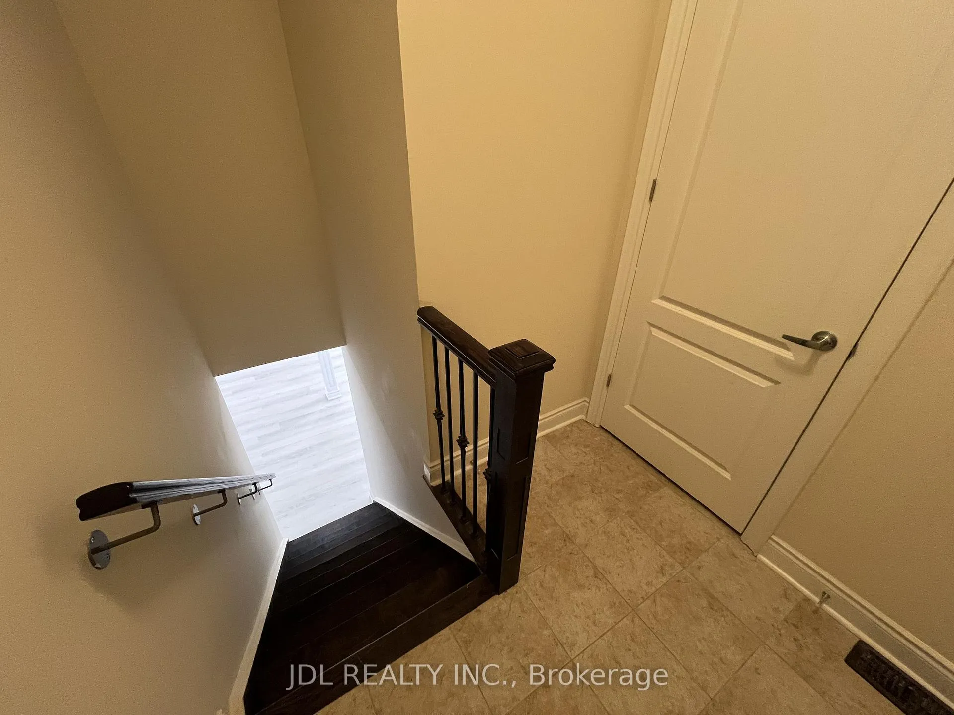 Photo 8 of 82 Puccini Drive, Richmond Hill, Oak Ridges — HOMEH