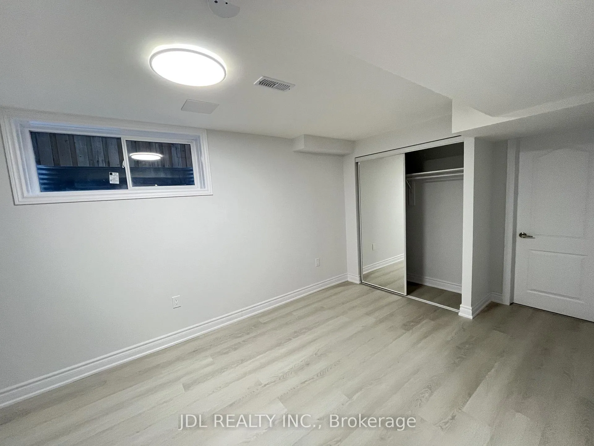 Photo 13 of 82 Puccini Drive, Richmond Hill, Oak Ridges — HOMEH