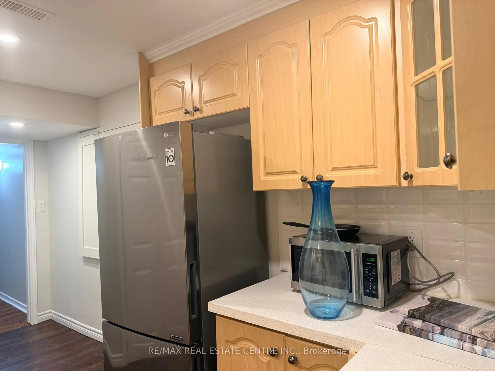 Photo 7 of Unit Basement, 148 Gardenbrooke Trail, Brampton, Bram East — HOMEH