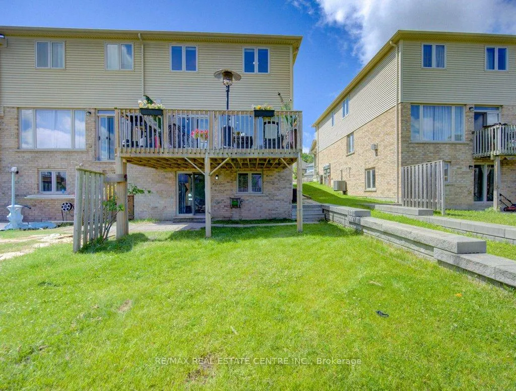 Photo 36 of 42 Greenwater Street, Kitchener, Doon South — HOMEH