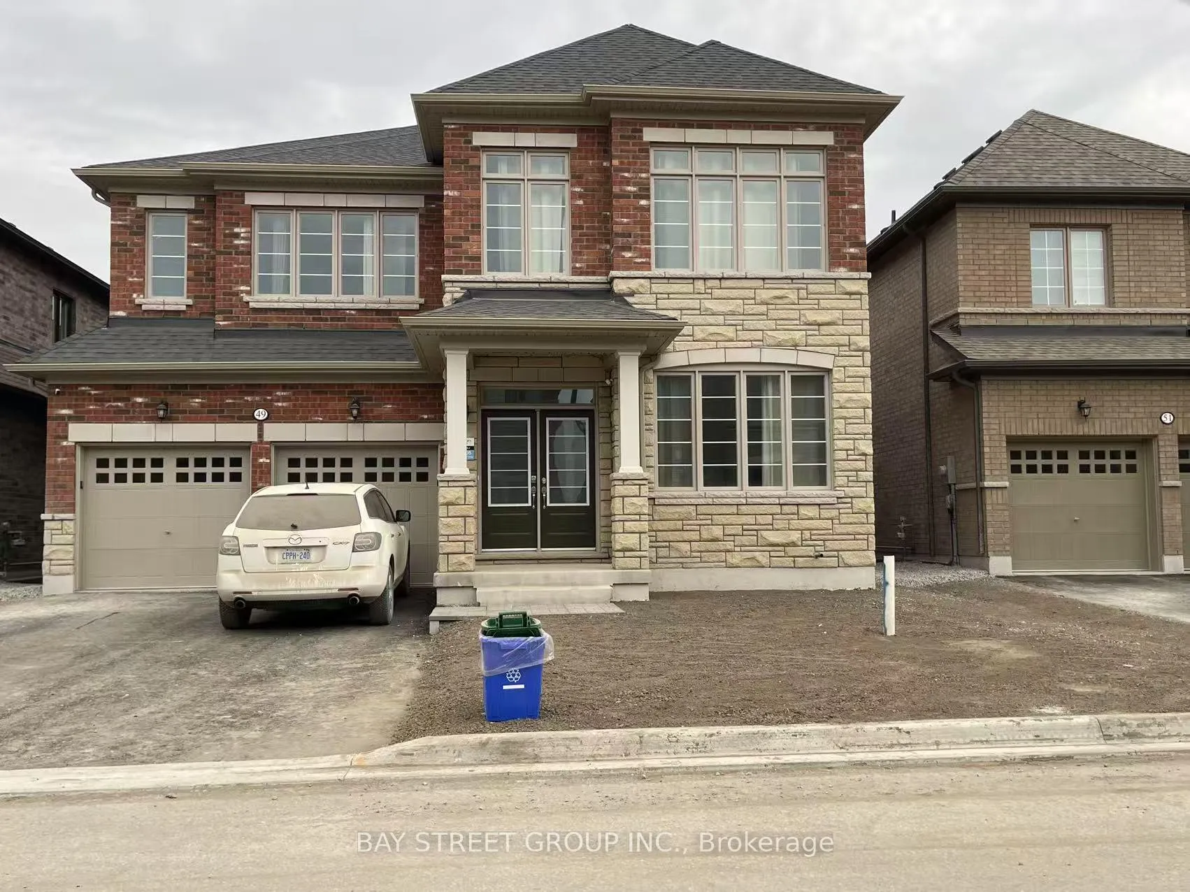 Front of Unit room, 49 Bud leggett Cres