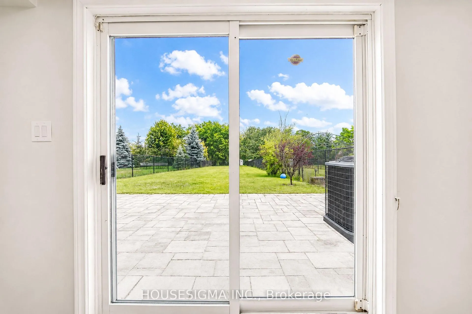 Photo 42 of 266 Royalpark Way, Vaughan, Elder Mills — HOMEH