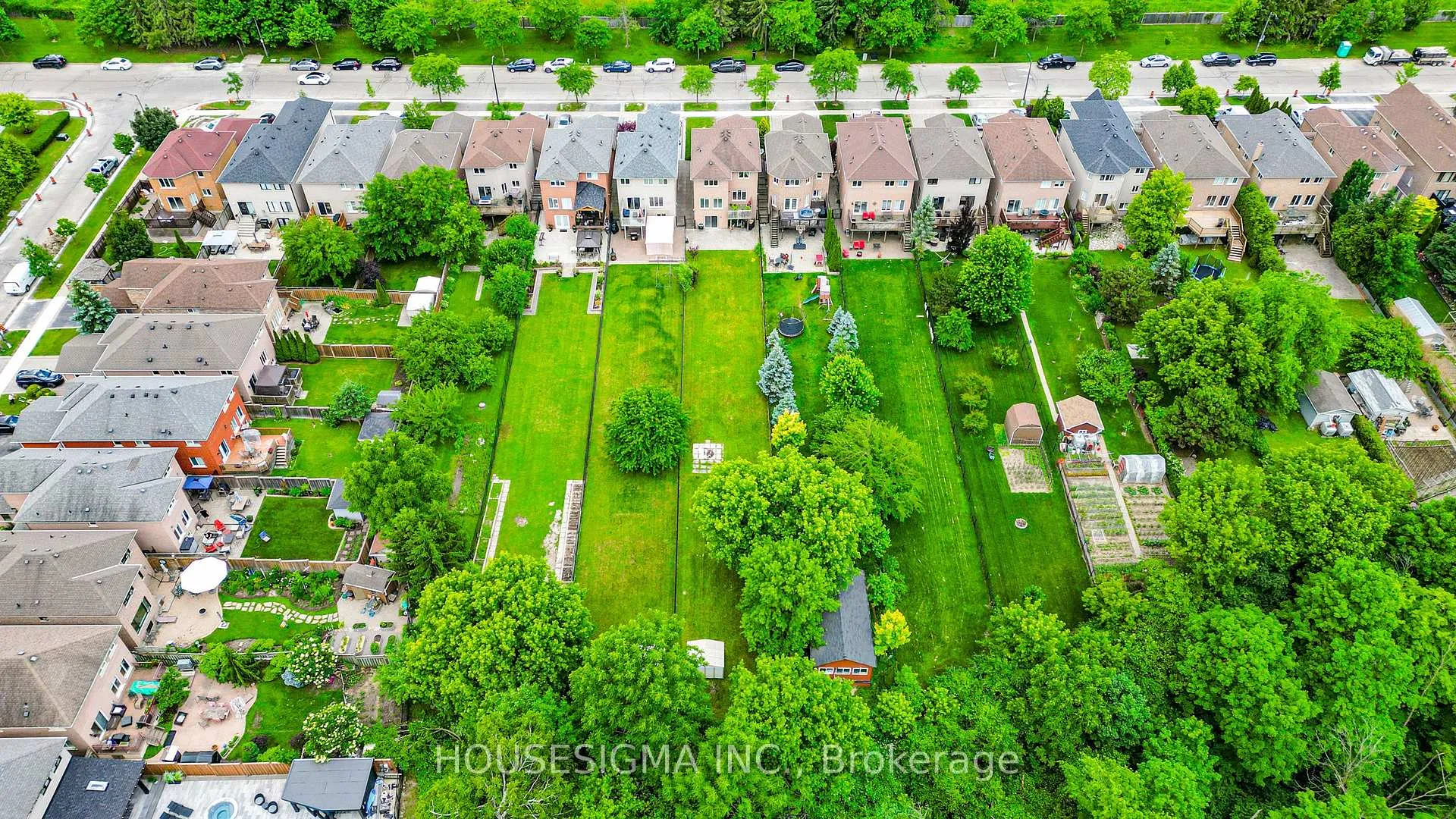 Photo 44 of 266 Royalpark Way, Vaughan, Elder Mills — HOMEH