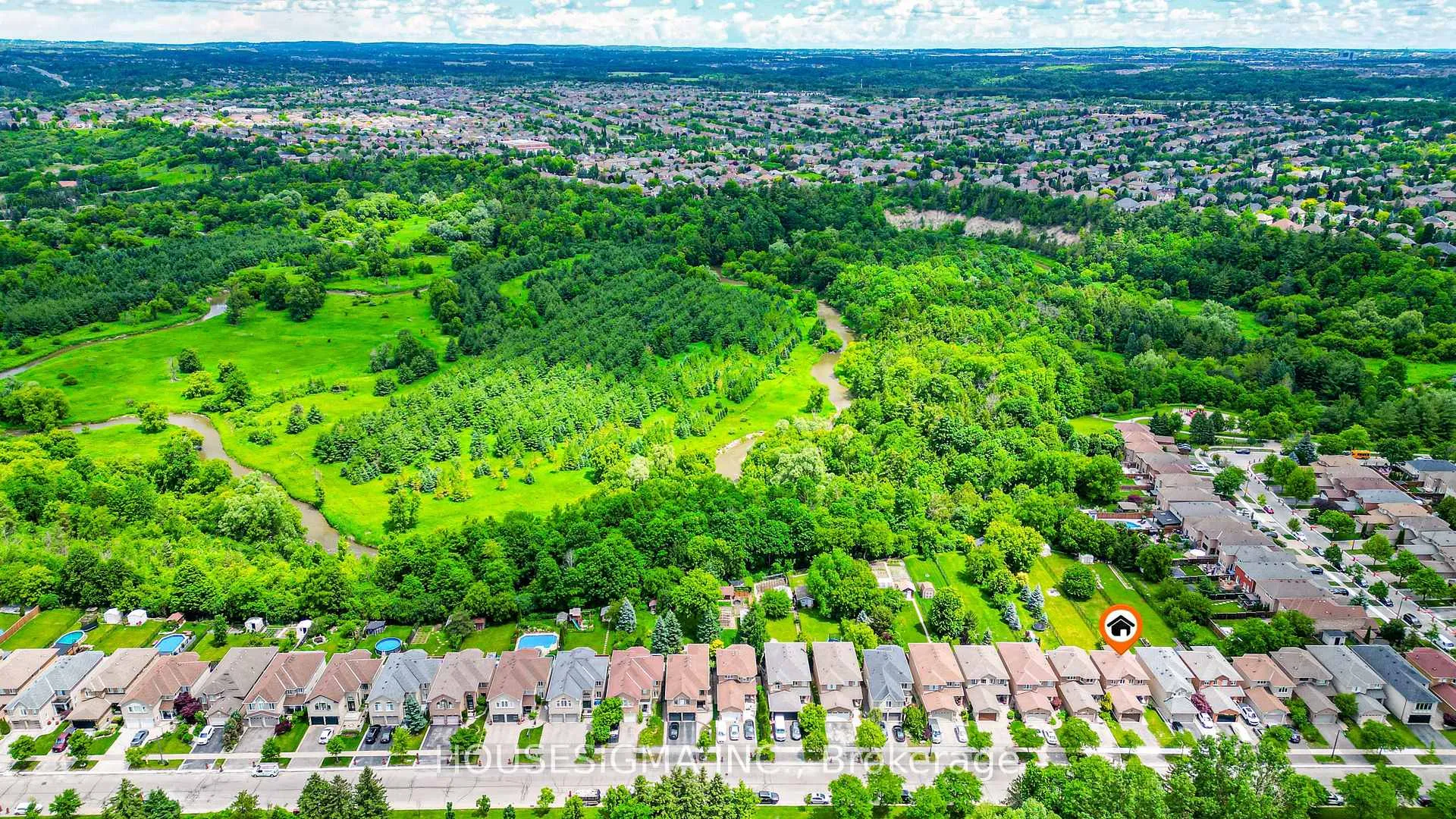 Photo 45 of 266 Royalpark Way, Vaughan, Elder Mills — HOMEH