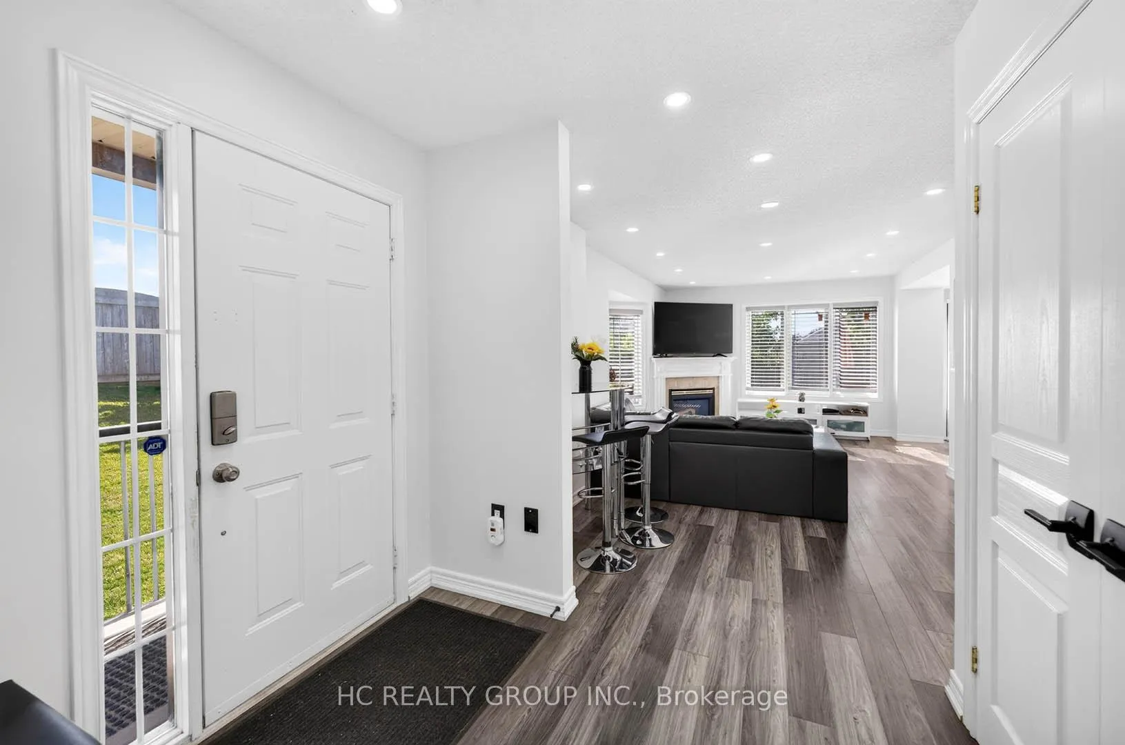 Photo 12 of 465 Dewitt Road, Hamilton, Lakeshore — HOMEH