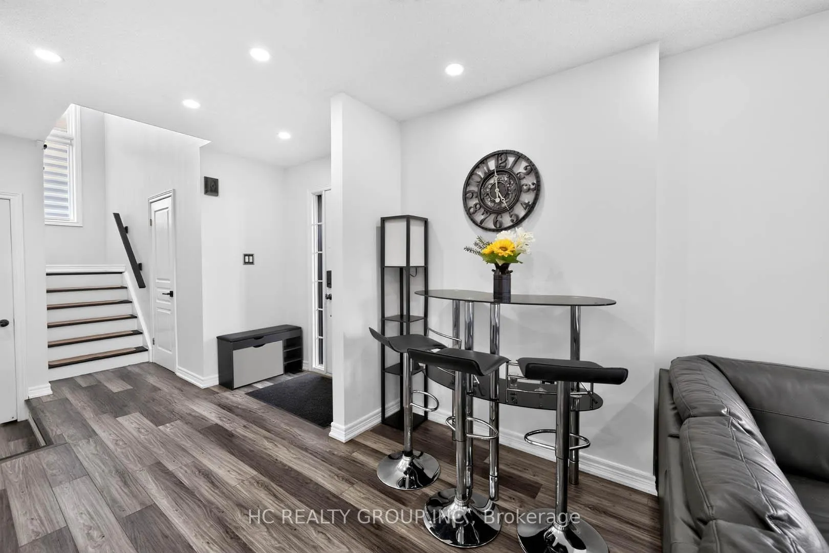 Photo 13 of 465 Dewitt Road, Hamilton, Lakeshore — HOMEH