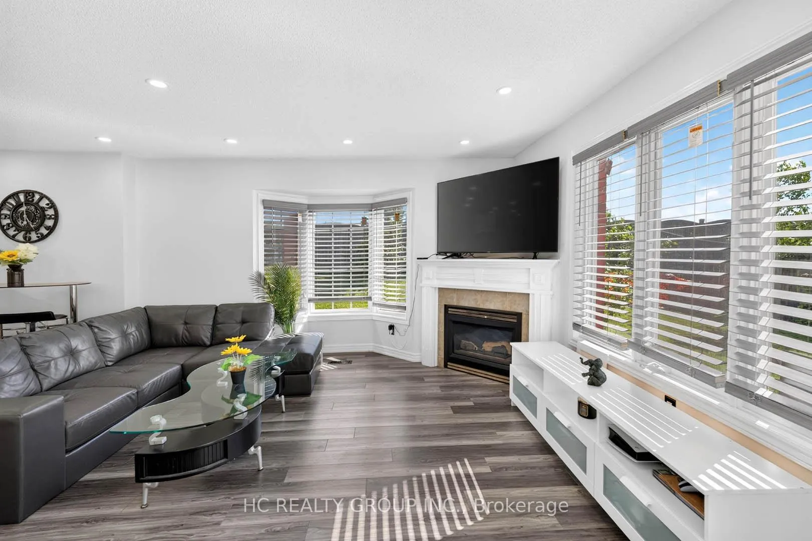 Photo 17 of 465 Dewitt Road, Hamilton, Lakeshore — HOMEH
