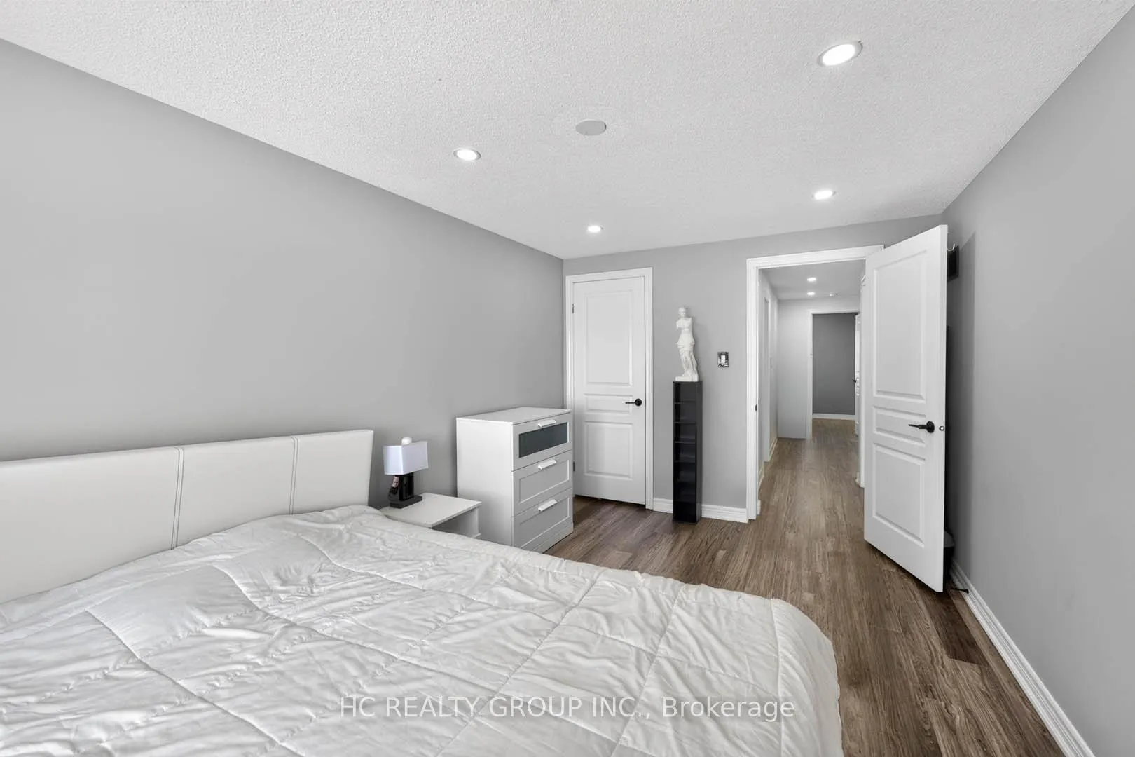 Photo 33 of 465 Dewitt Road, Hamilton, Lakeshore — HOMEH