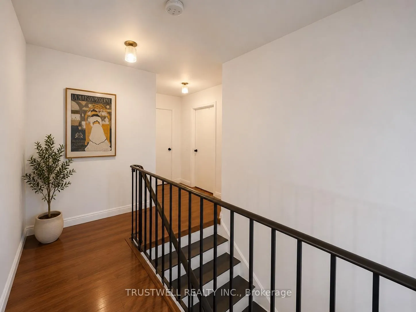 Photo 6 of Unit Apt B, 124 Atlantic Avenue, Toronto, South Parkdale — HOMEH