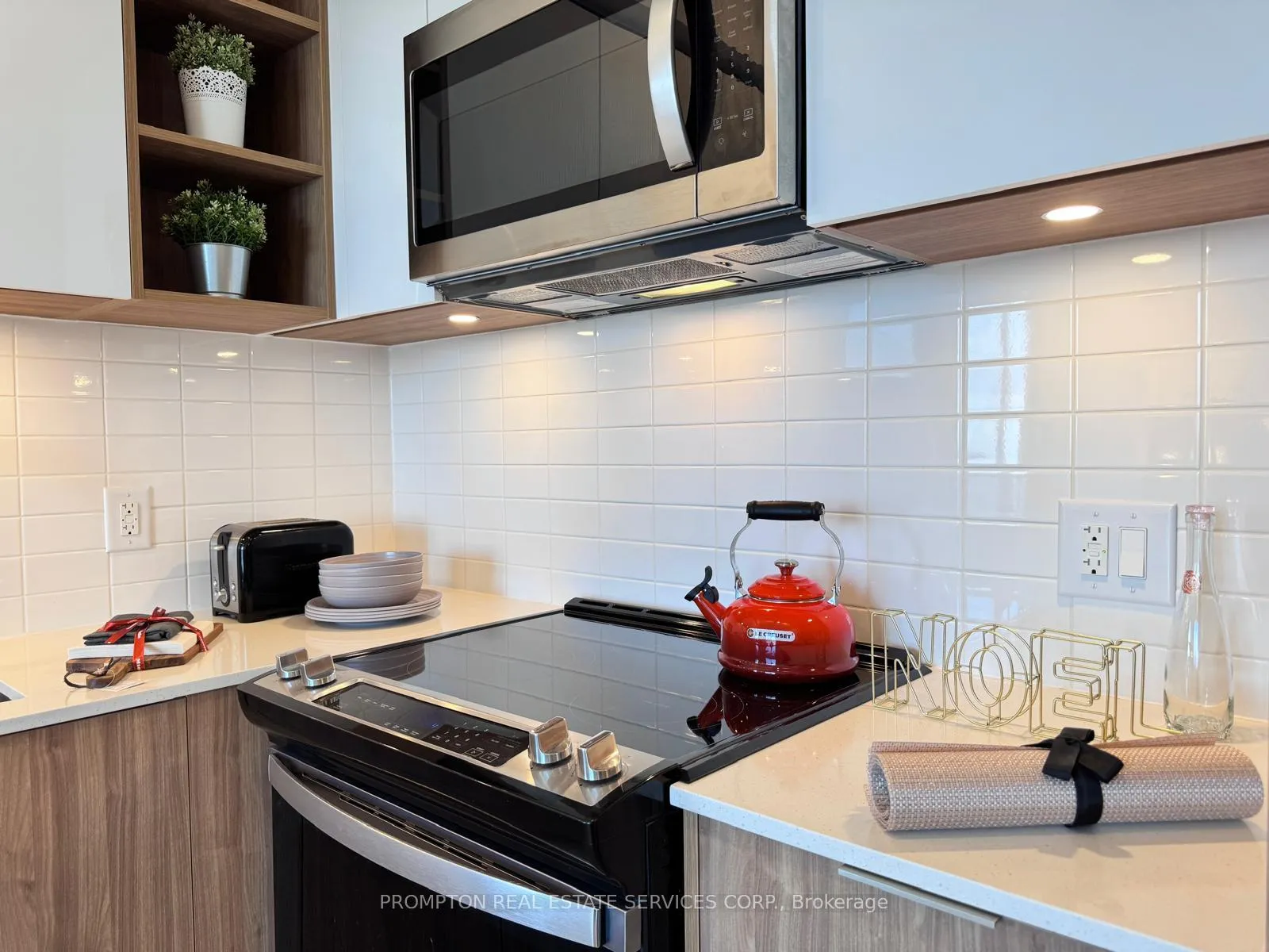 Photo 24 of Unit 2008, 25 Holly Street, Toronto, Mount Pleasant West — HOMEH