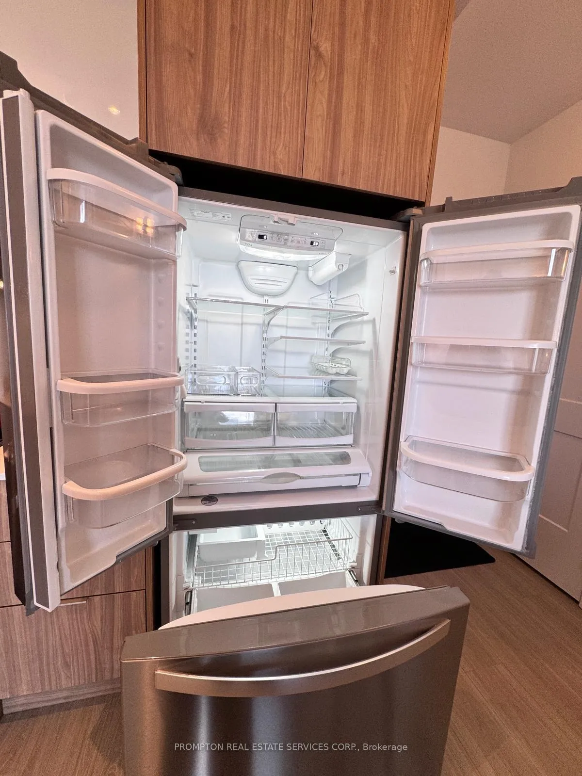 Photo 25 of Unit 2008, 25 Holly Street, Toronto, Mount Pleasant West — HOMEH