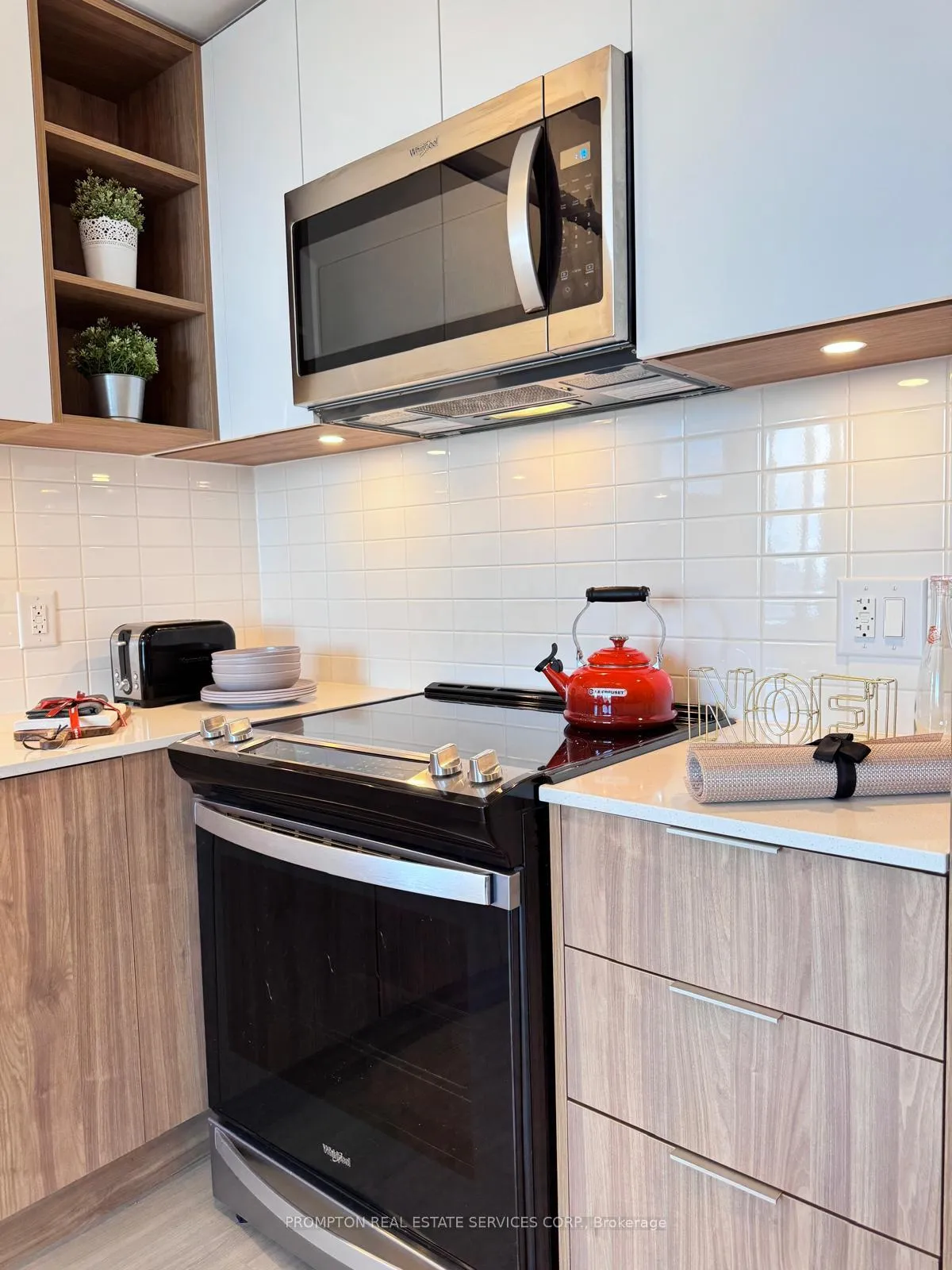Photo 27 of Unit 2008, 25 Holly Street, Toronto, Mount Pleasant West — HOMEH