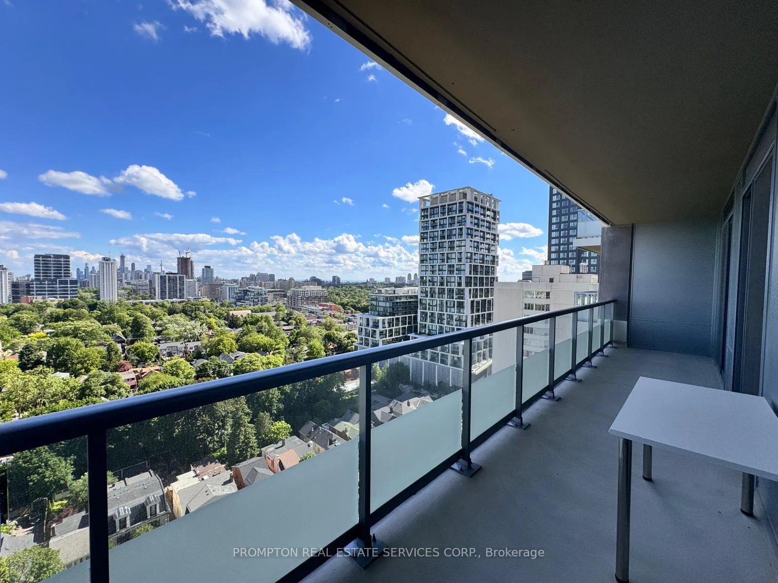 Photo 32 of Unit 2008, 25 Holly Street, Toronto, Mount Pleasant West — HOMEH