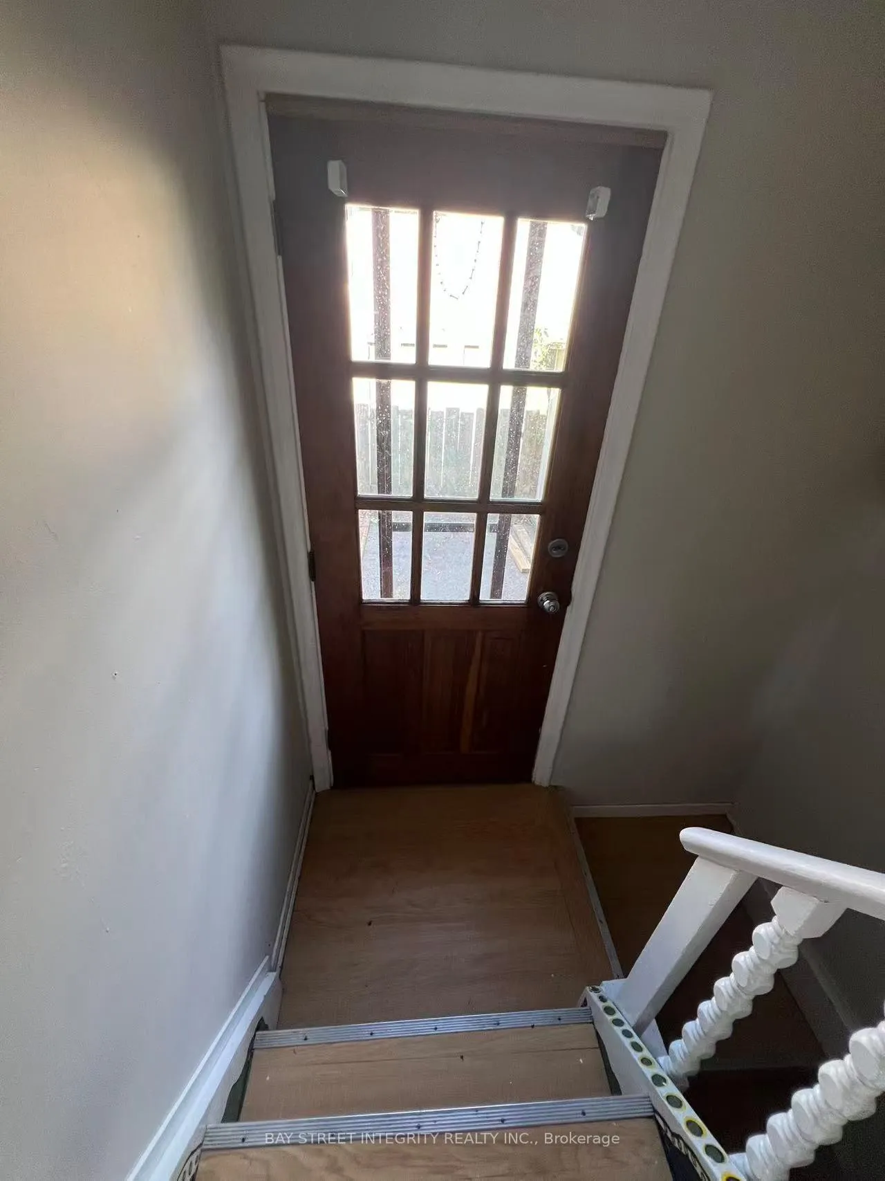 Photo 11 of 520 Lynett Crescent, Richmond Hill, Crosby — HOMEH
