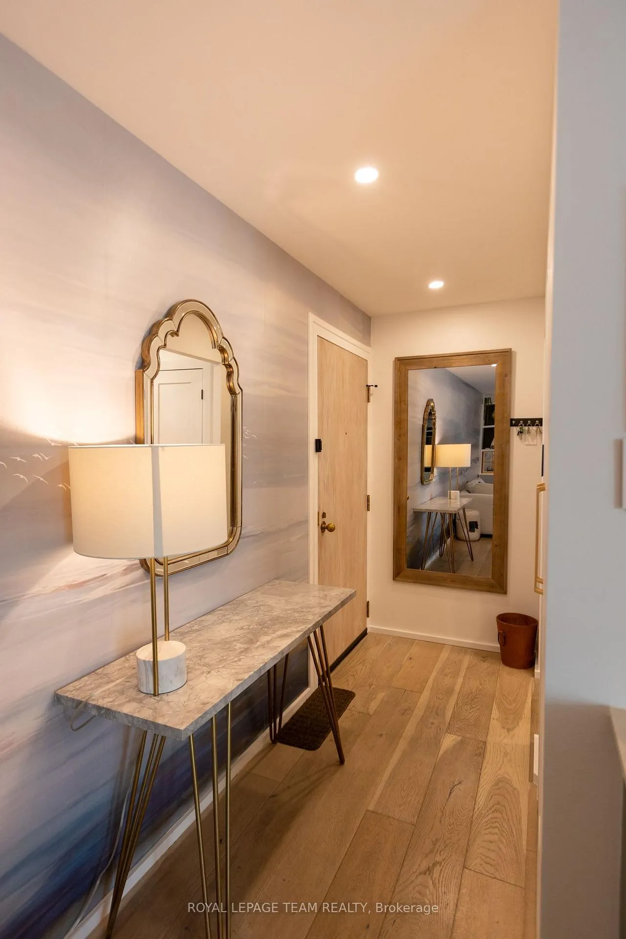Photo 4 of Unit 2, 15 Murray Street, Ottawa, Lower Town/Byward Market — HOMEH
