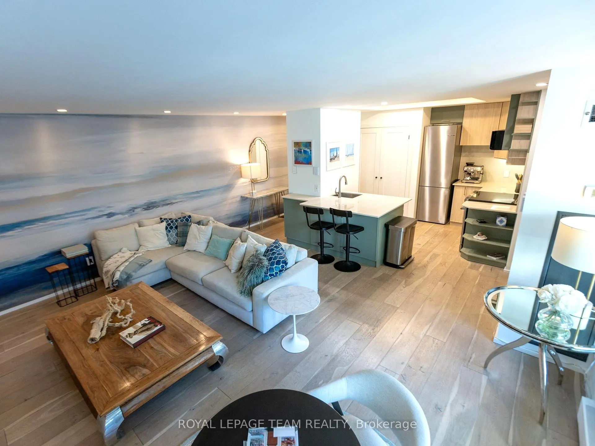 Photo 7 of Unit 2, 15 Murray Street, Ottawa, Lower Town/Byward Market — HOMEH