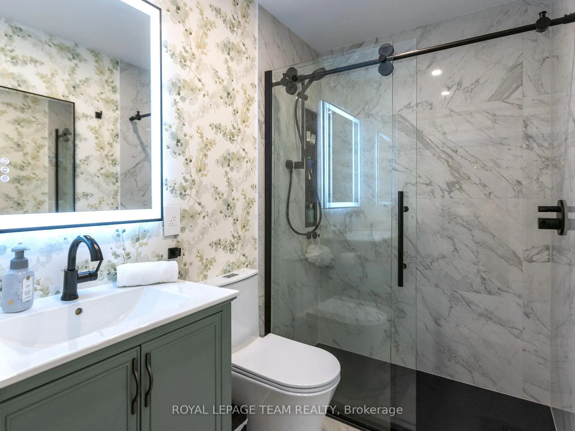 Photo 13 of Unit 2, 15 Murray Street, Ottawa, Lower Town/Byward Market — HOMEH