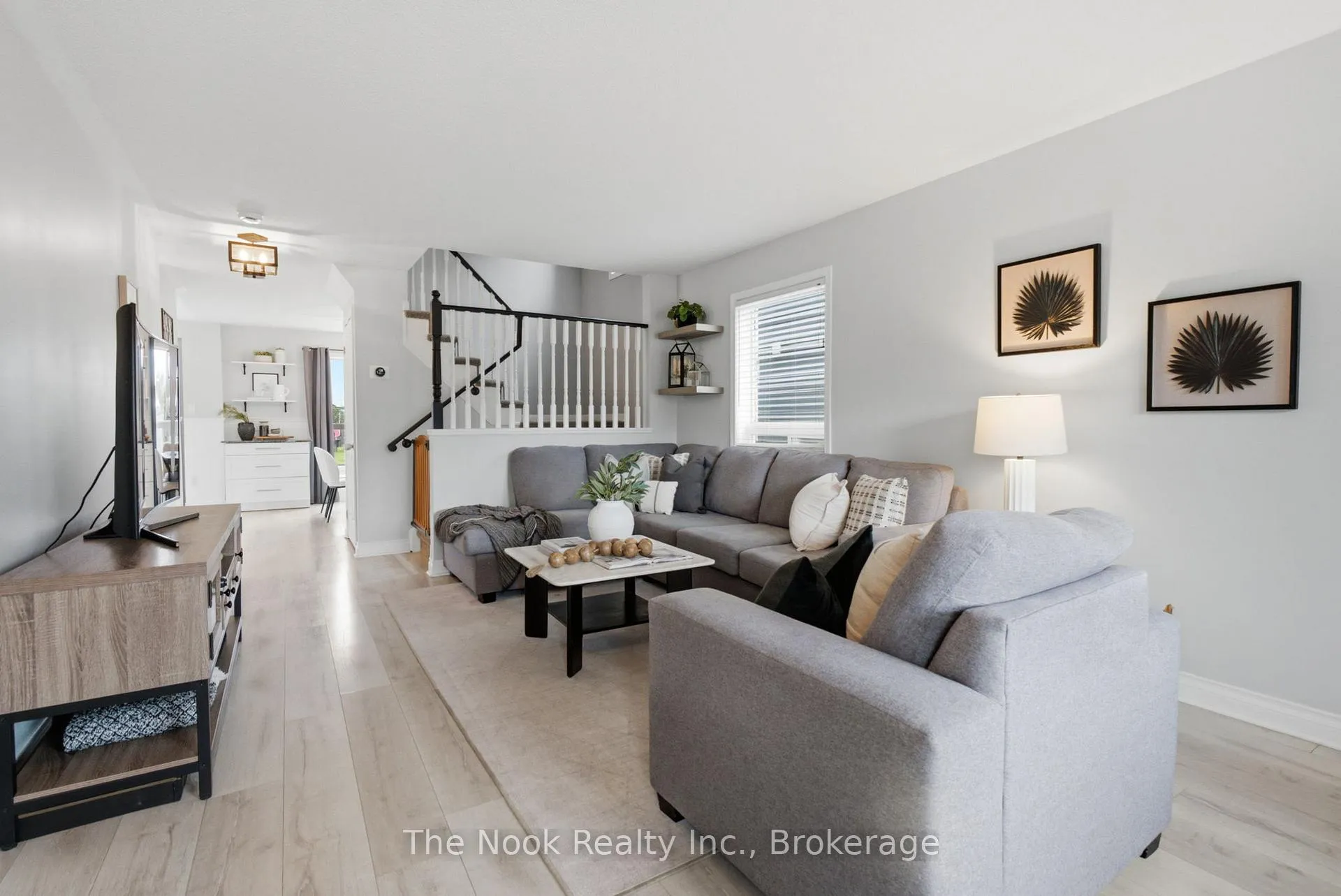 Photo 9 of 103 Padfield Drive, Clarington, Bowmanville — HOMEH